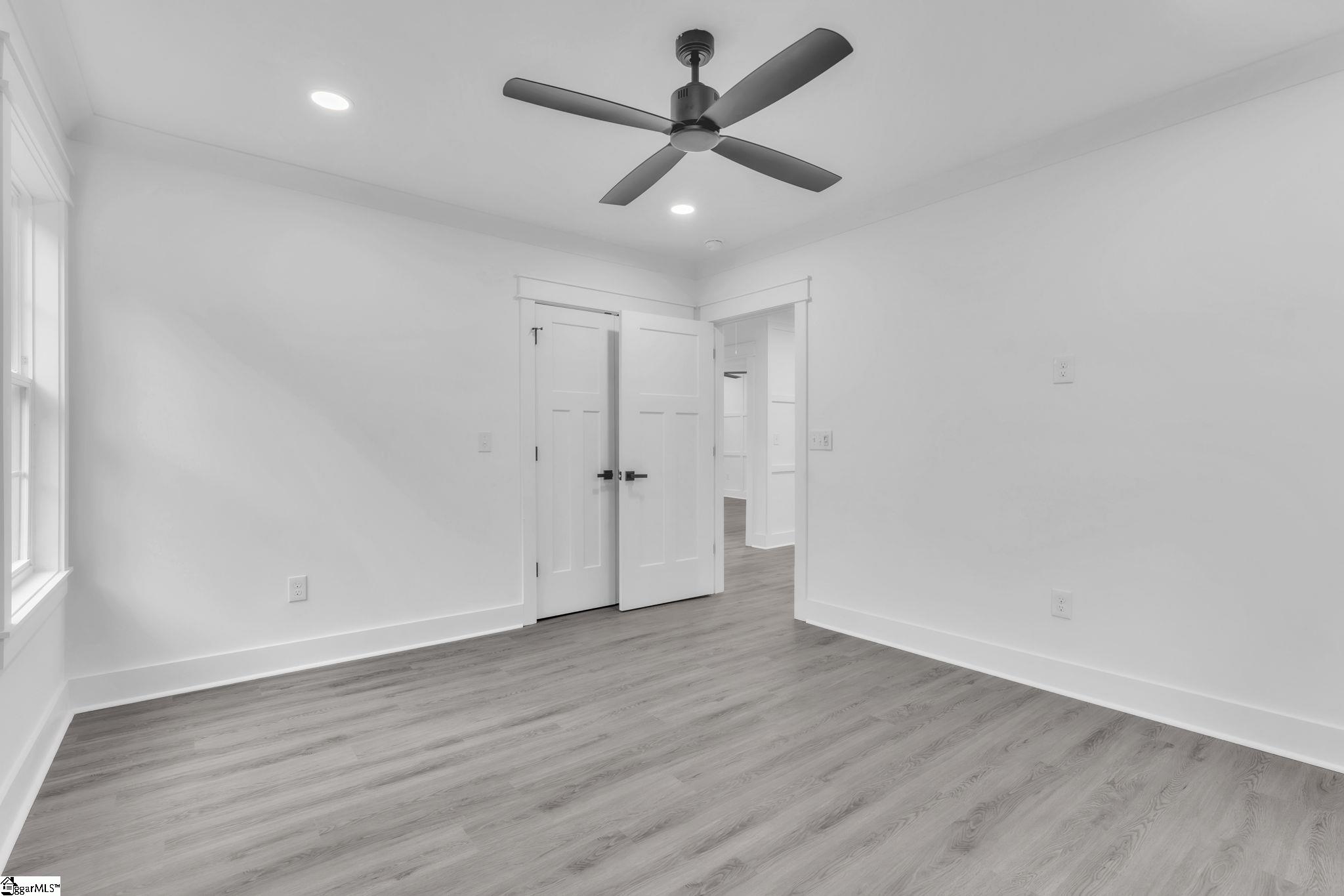 12 Old Grove Road Greenville, SC 29605