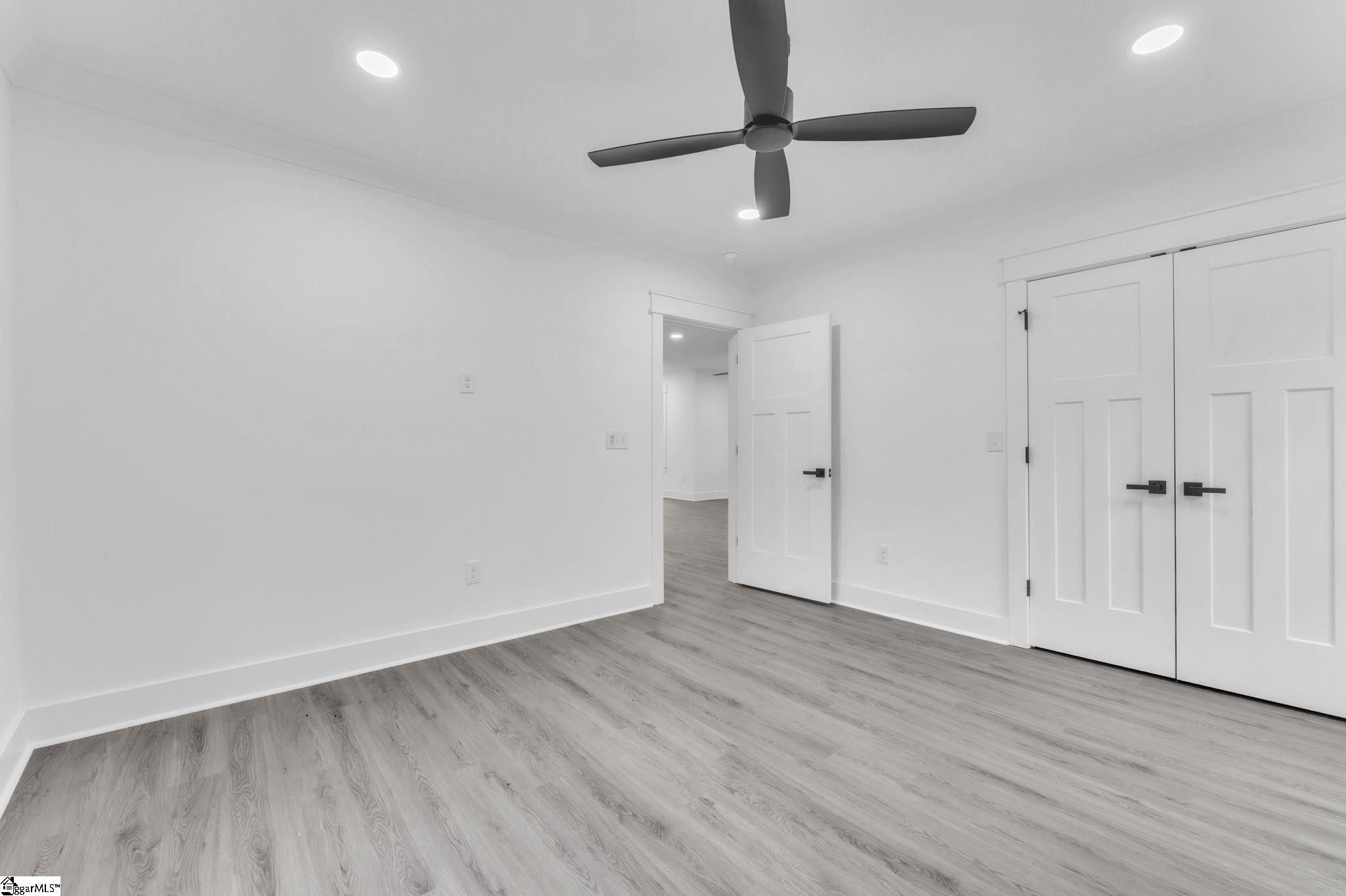 12 Old Grove Road Greenville, SC 29605