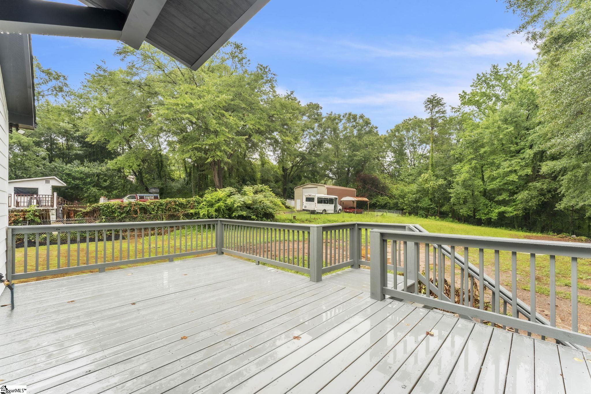 12 Old Grove Road Greenville, SC 29605