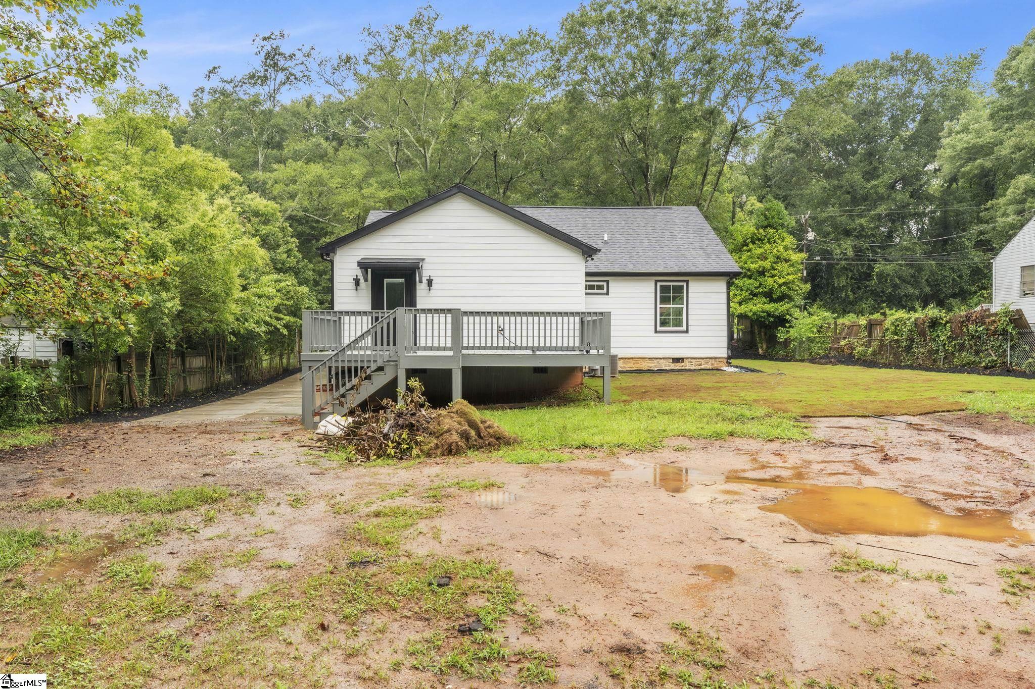 12 Old Grove Road Greenville, SC 29605