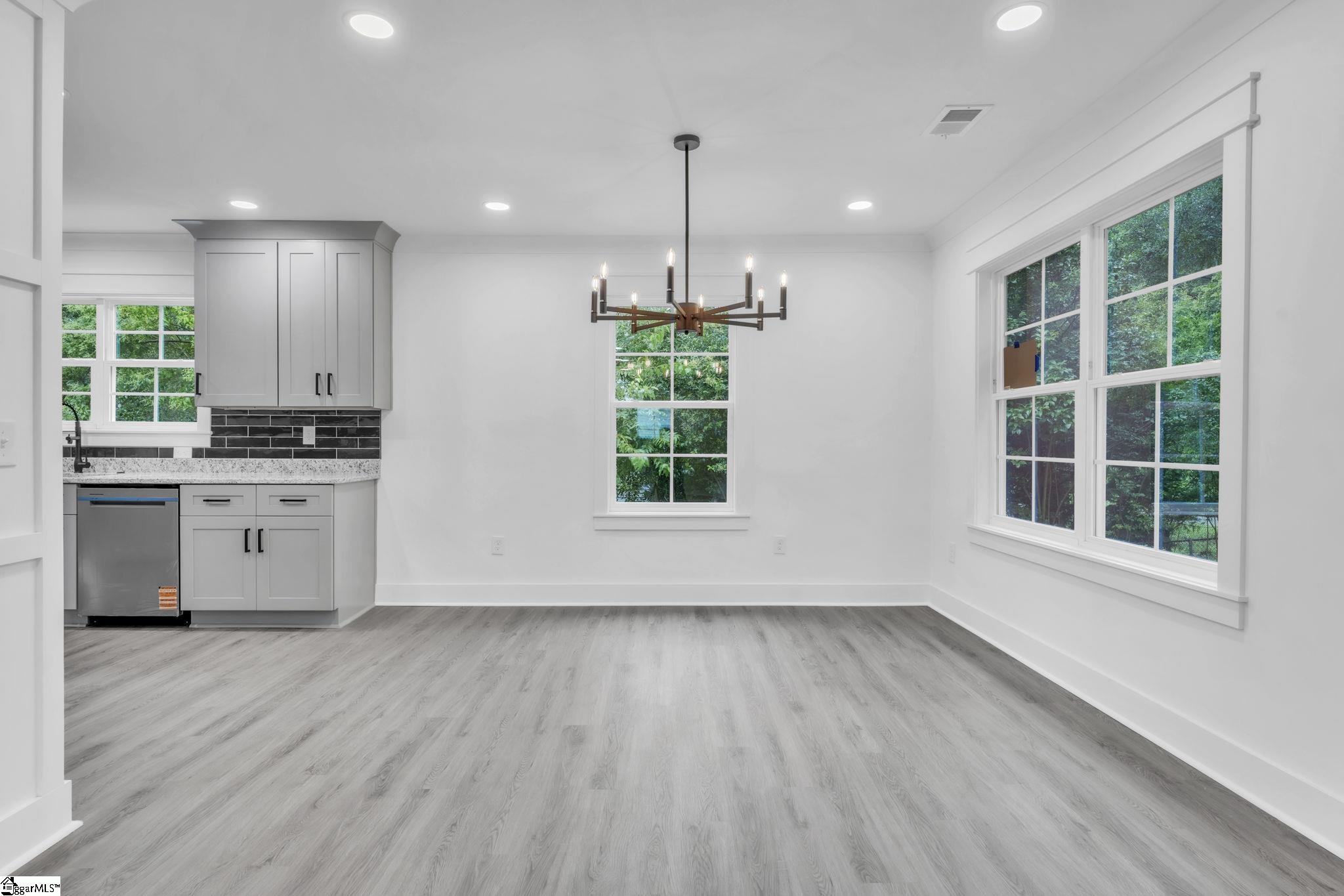 12 Old Grove Road Greenville, SC 29605