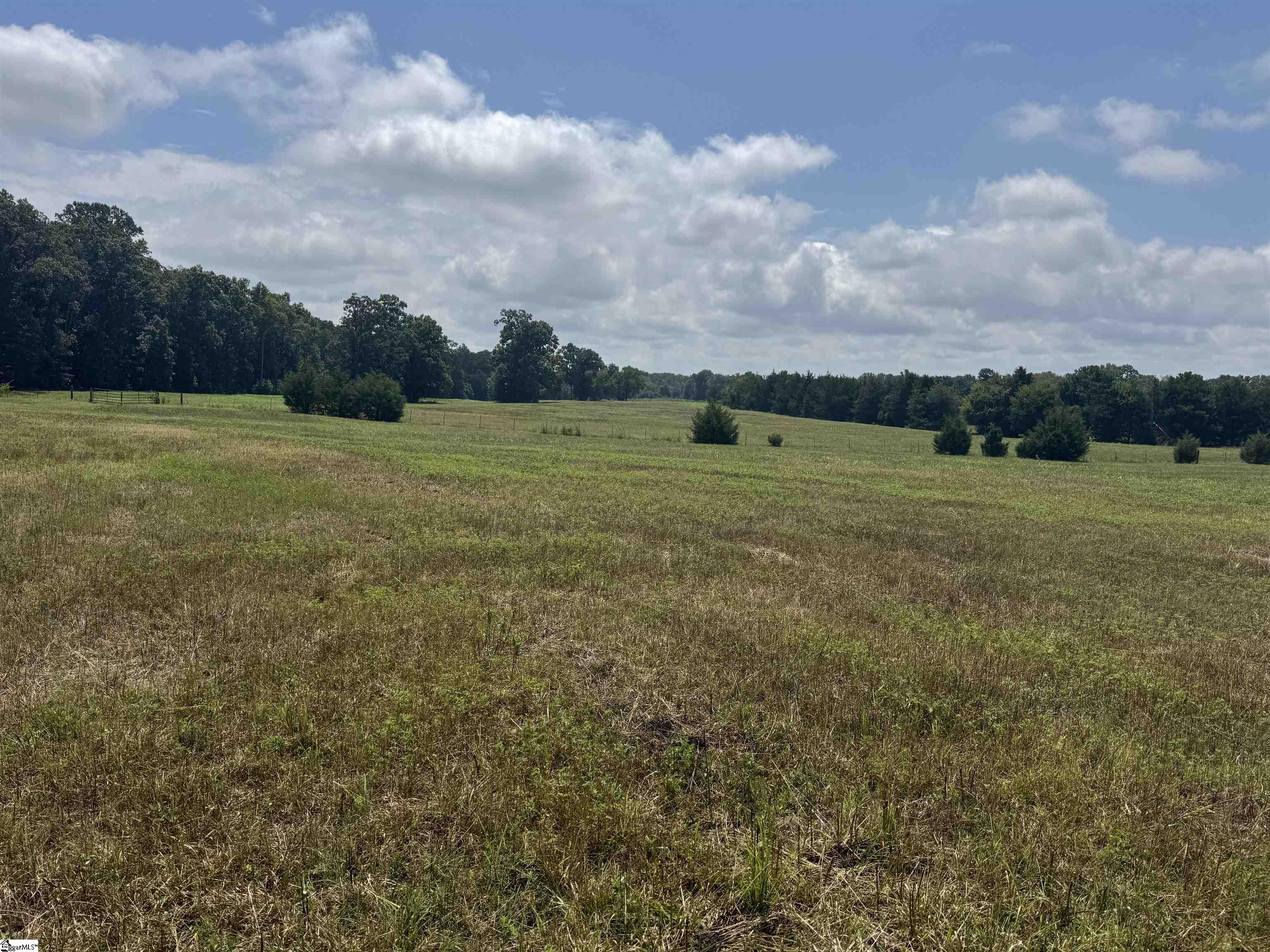 5027 Mobley Store Road Mcconnells, SC 29726
