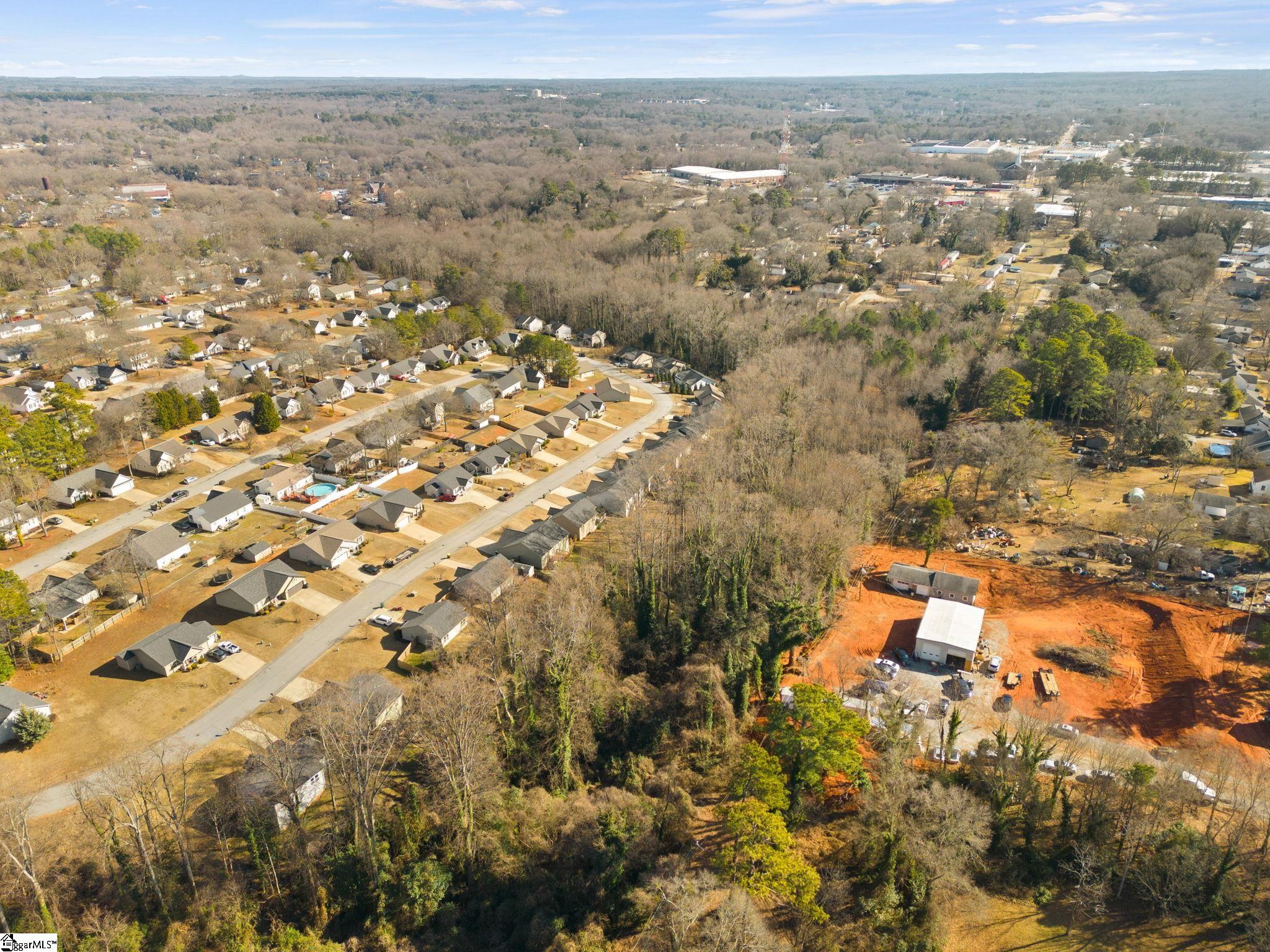 445 Blairwood Court Spartanburg, SC 29303