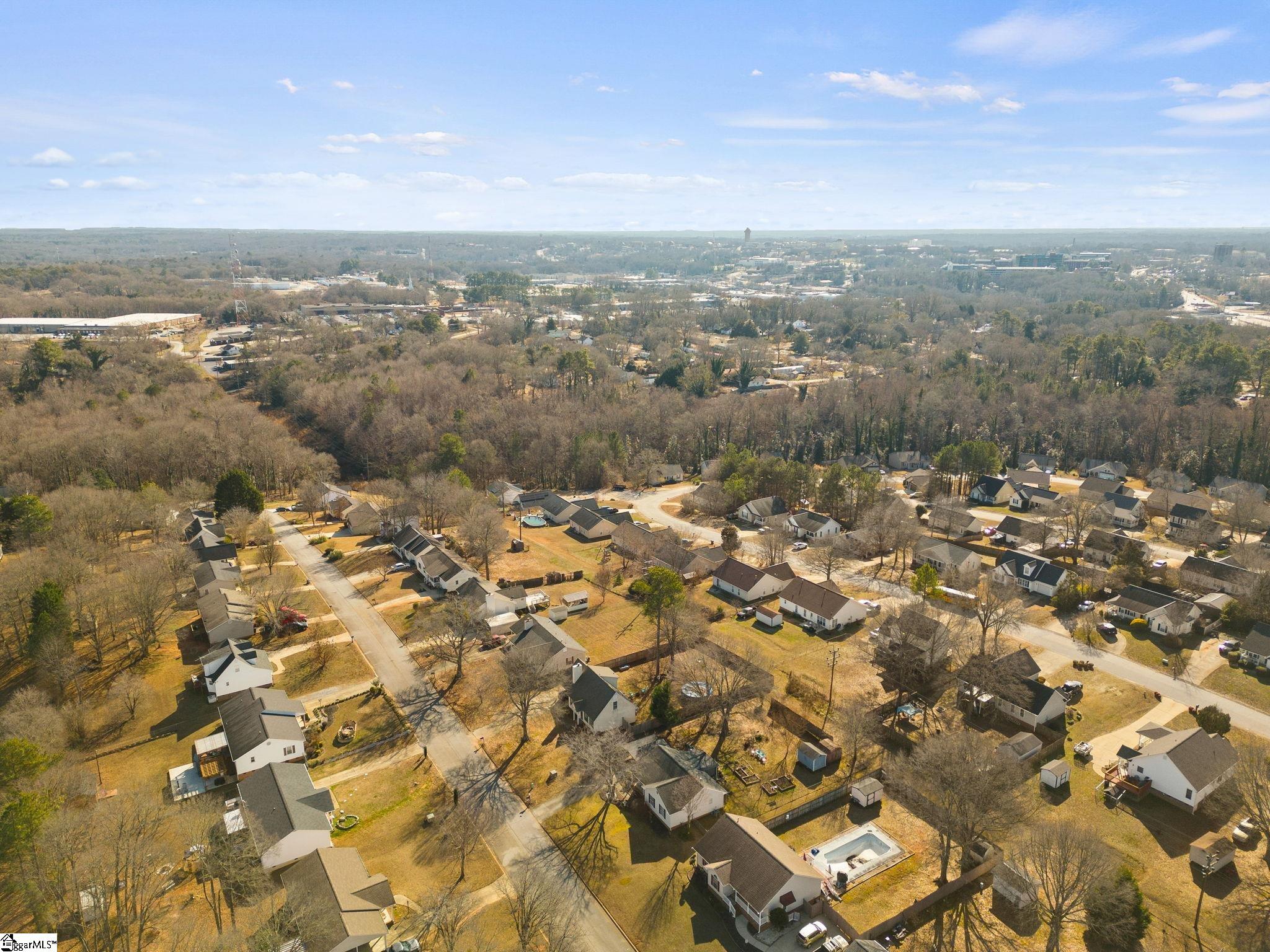 445 Blairwood Court Spartanburg, SC 29303