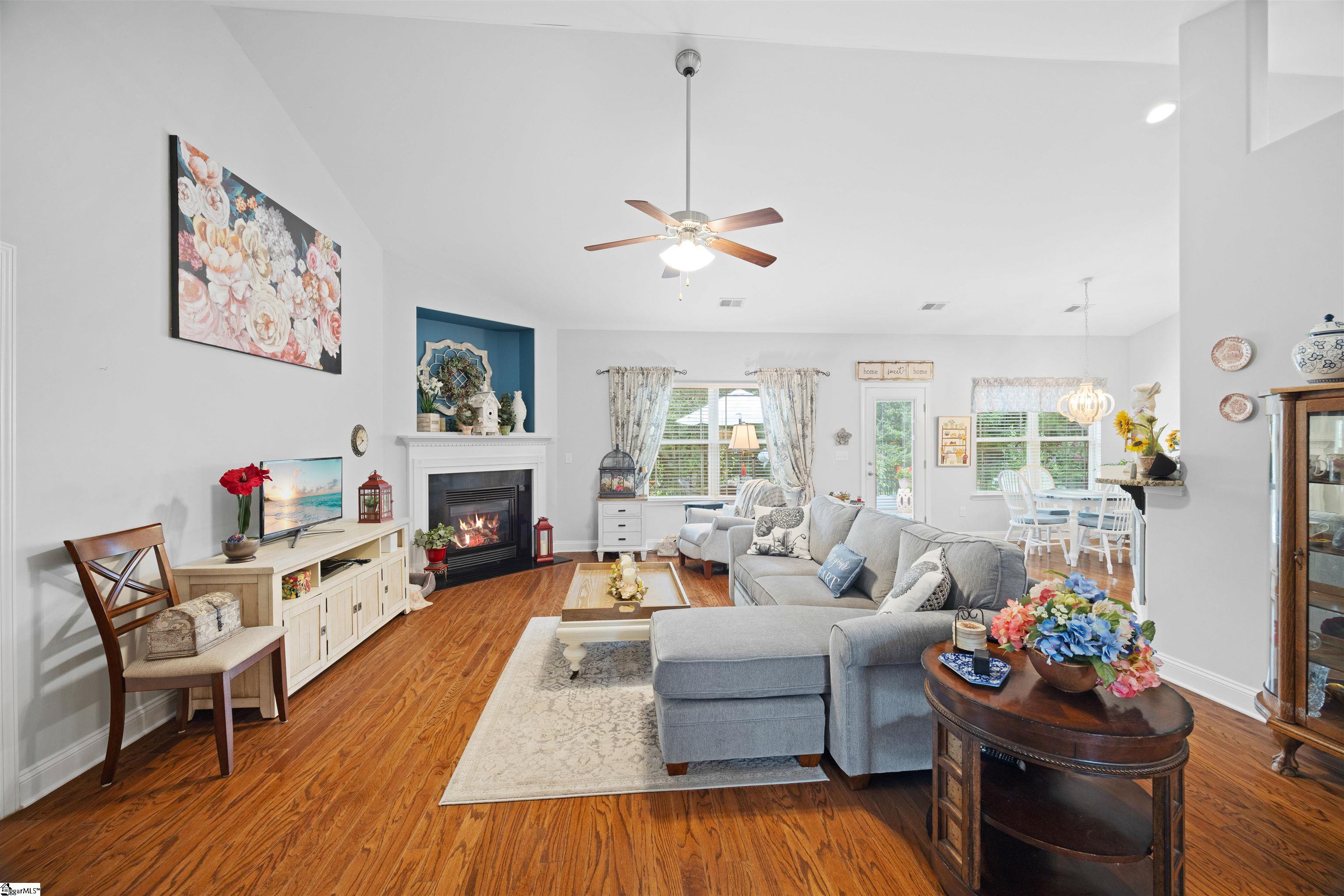 9 Leaping Brook Way Greenville, SC 29605