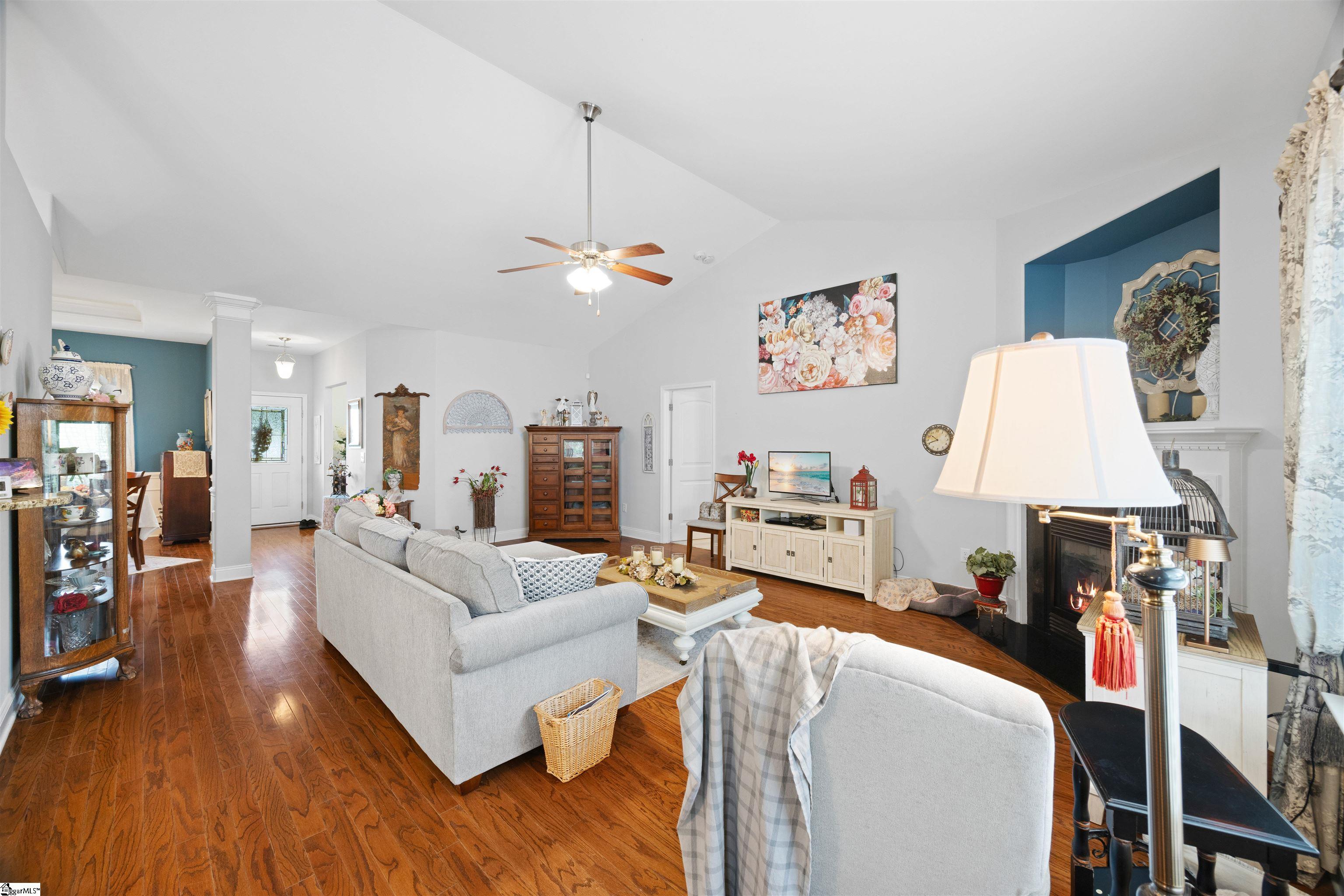 9 Leaping Brook Way Greenville, SC 29605