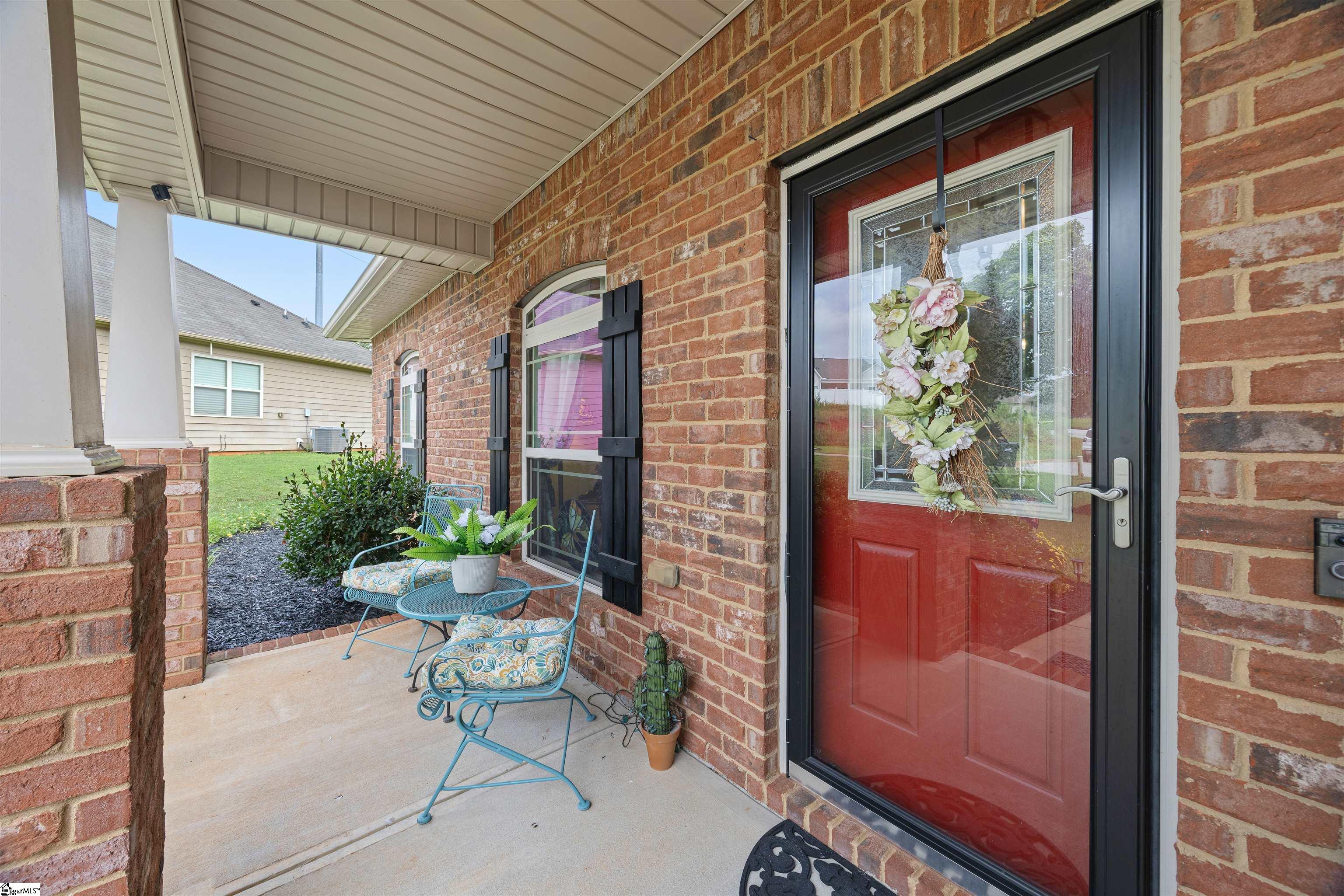 9 Leaping Brook Way Greenville, SC 29605