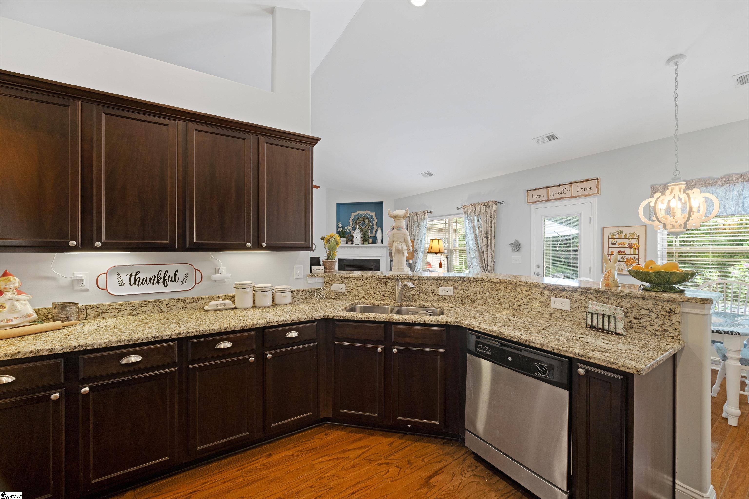 9 Leaping Brook Way Greenville, SC 29605