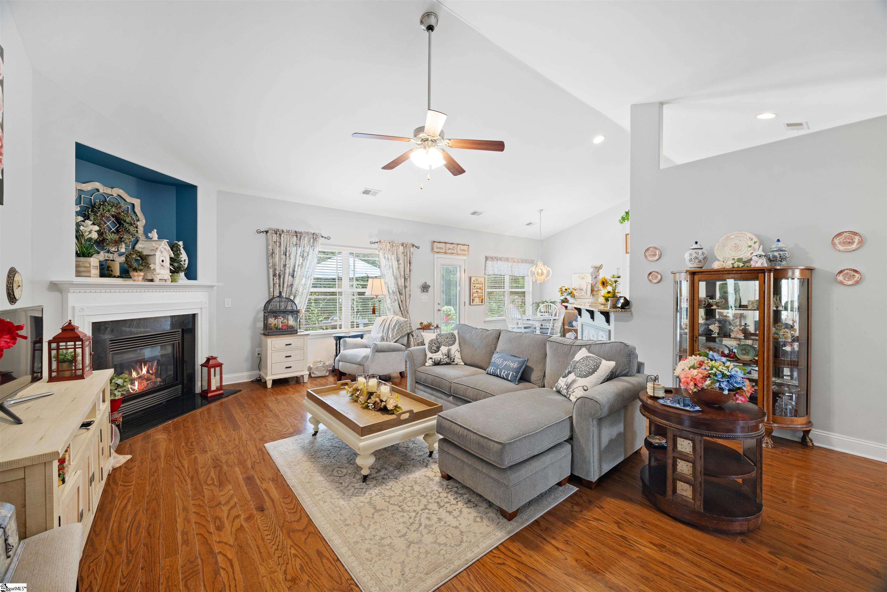 9 Leaping Brook Way Greenville, SC 29605