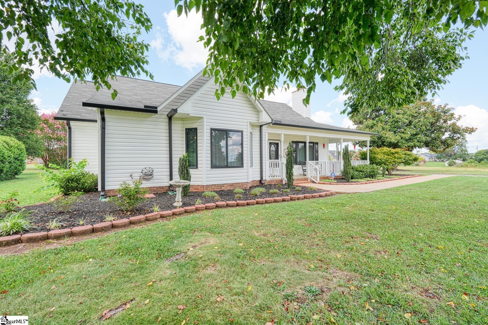 331 Vivians Court Woodruff, SC 29388
