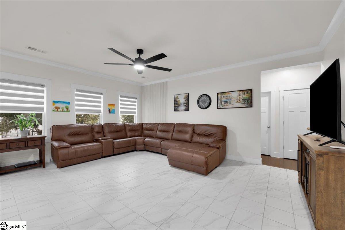 15 Larson Drive Simpsonville, SC 29681