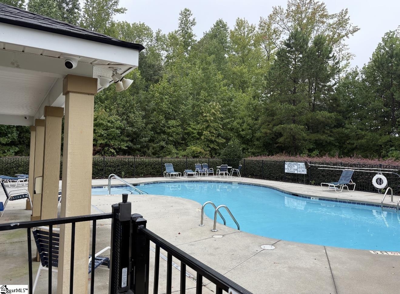 15 Larson Drive Simpsonville, SC 29681