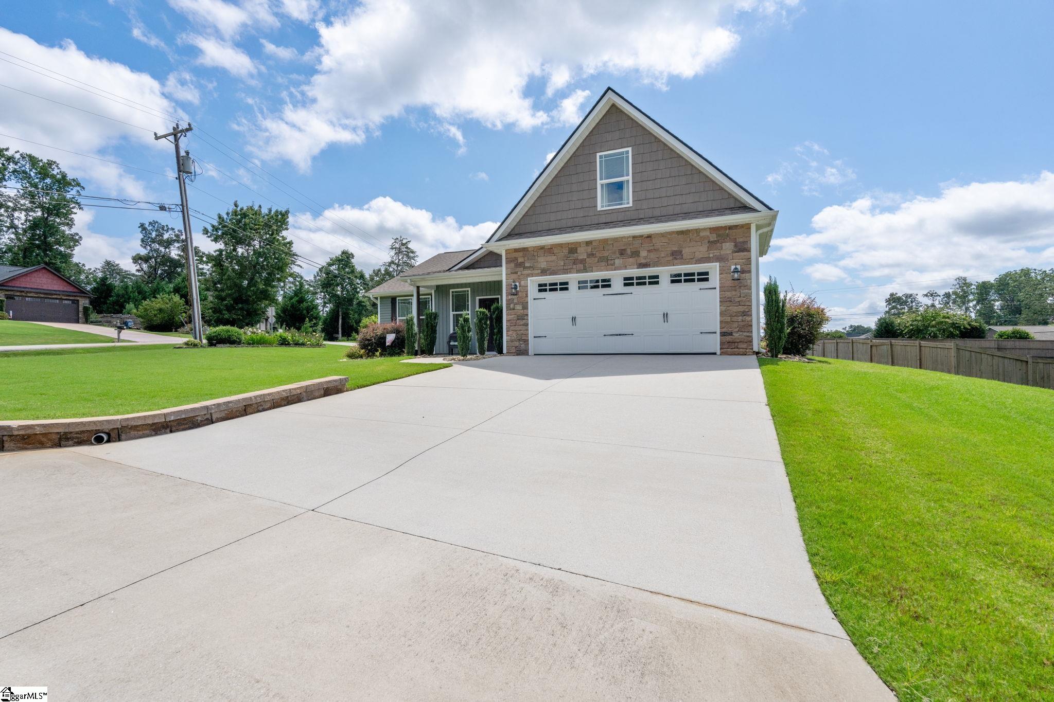 5 Smith Tractor Road Travelers Rest, SC 29690