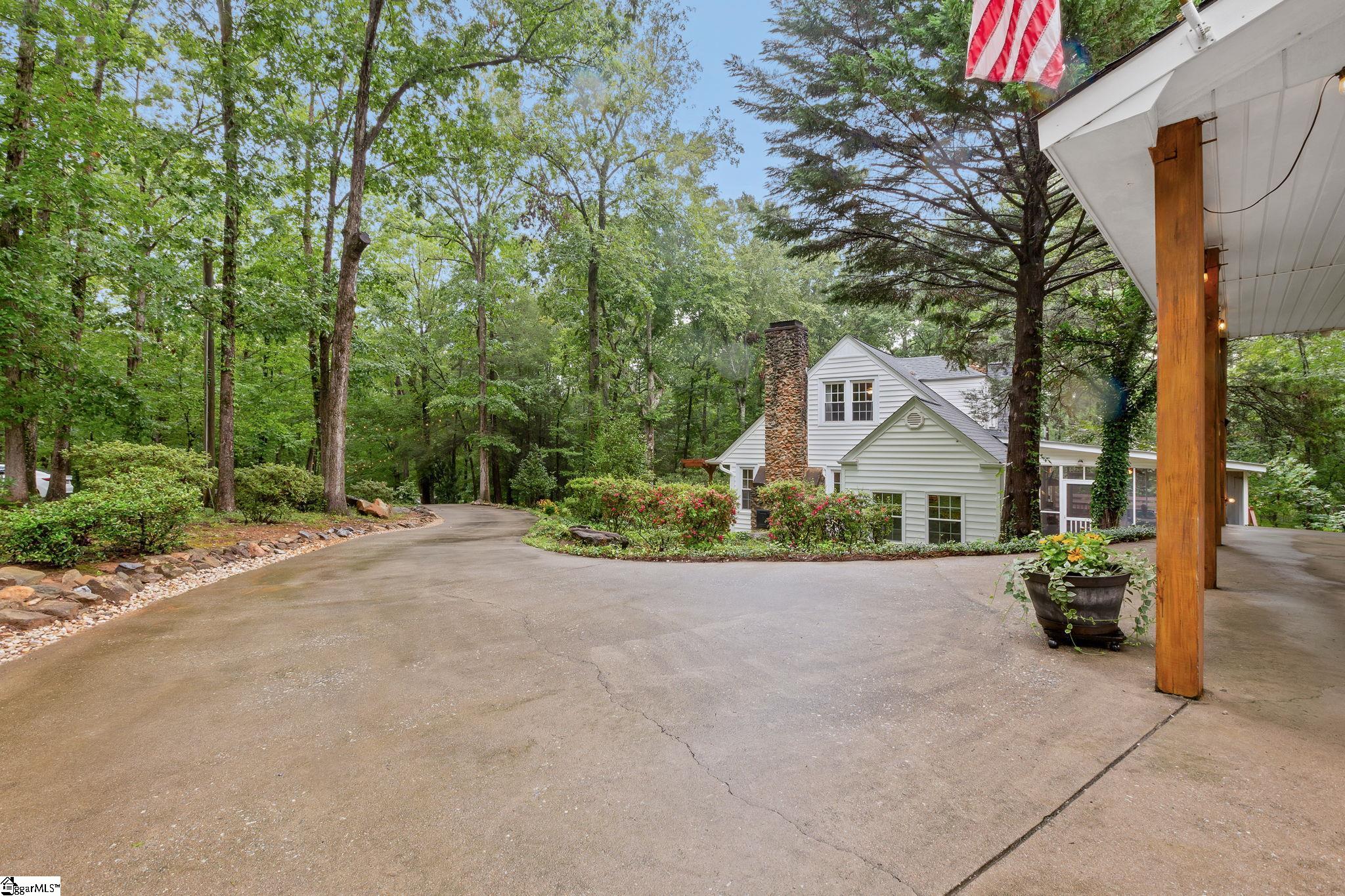 3982 N Highway Greer, SC 29651