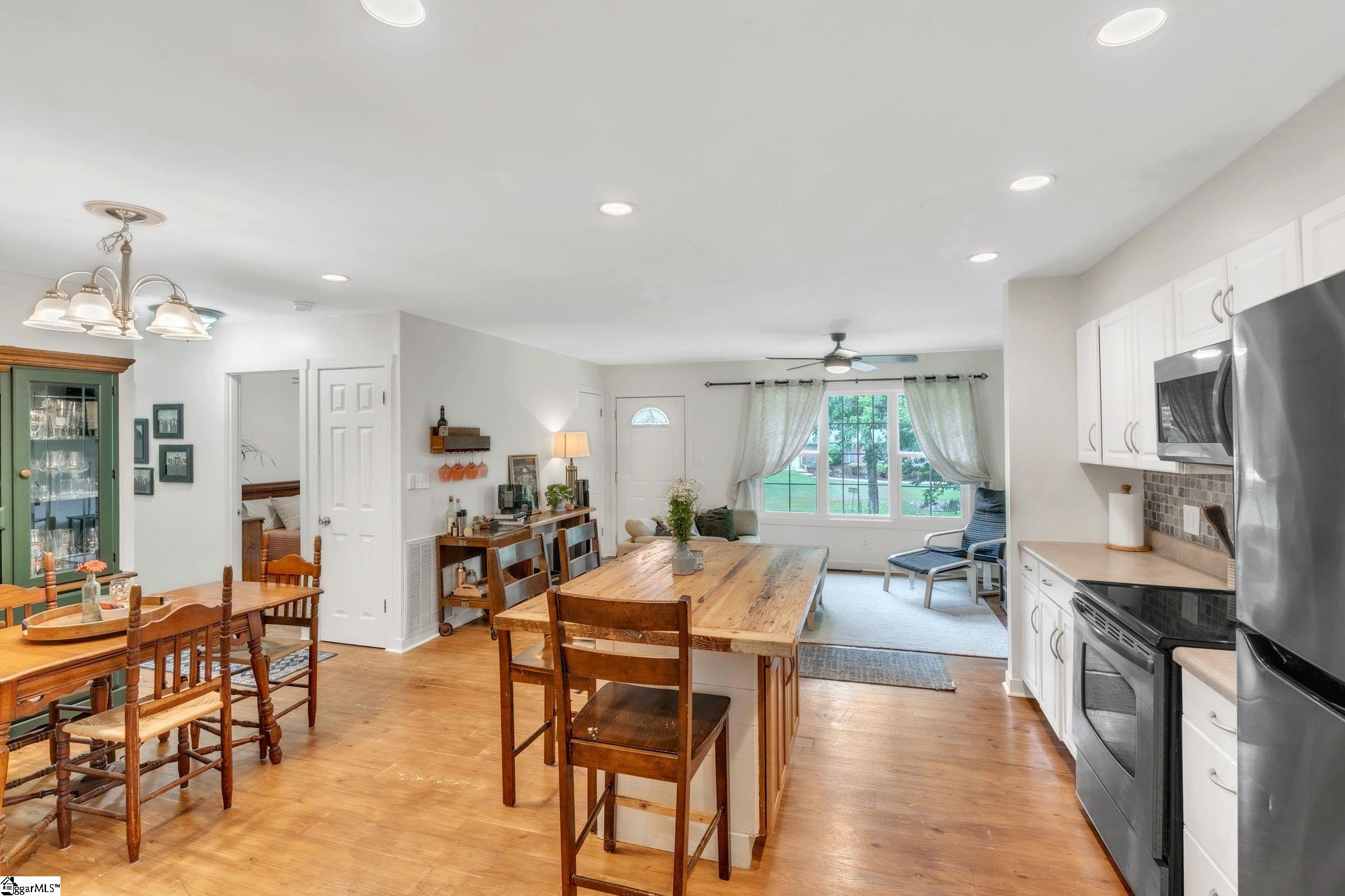 110 Cherokee Road Easley, SC 29642
