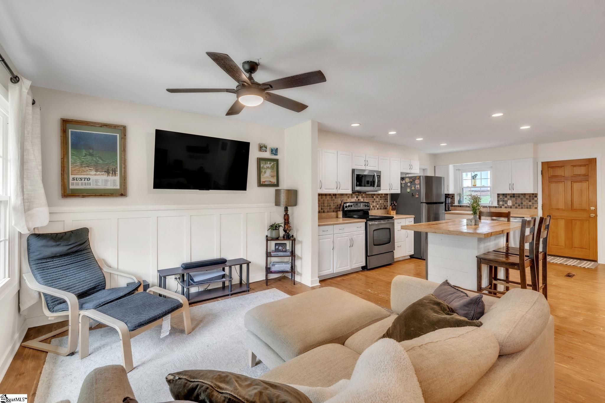 110 Cherokee Road Easley, SC 29642