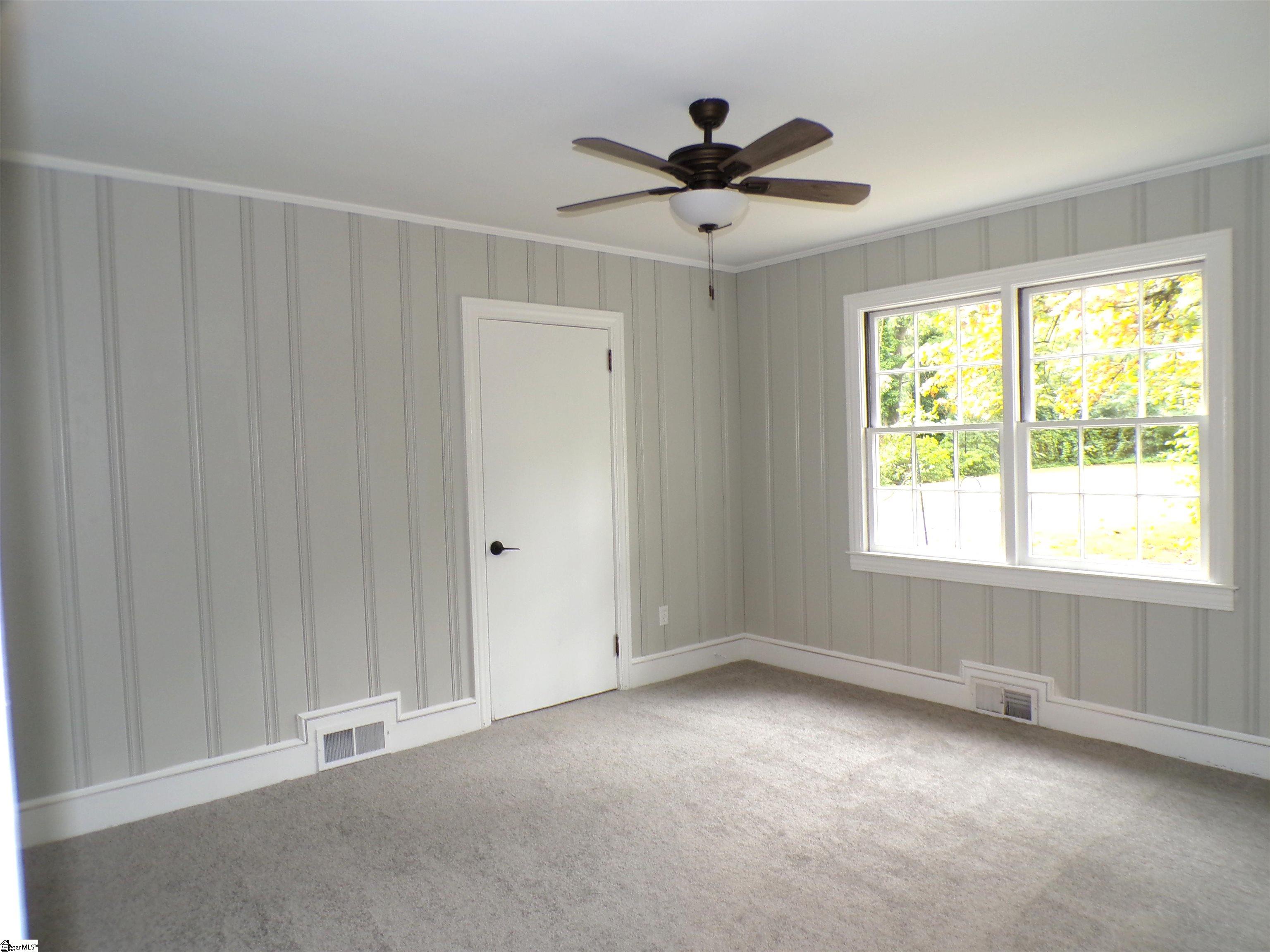 320 Briarwood Road Spartanburg, SC 29301