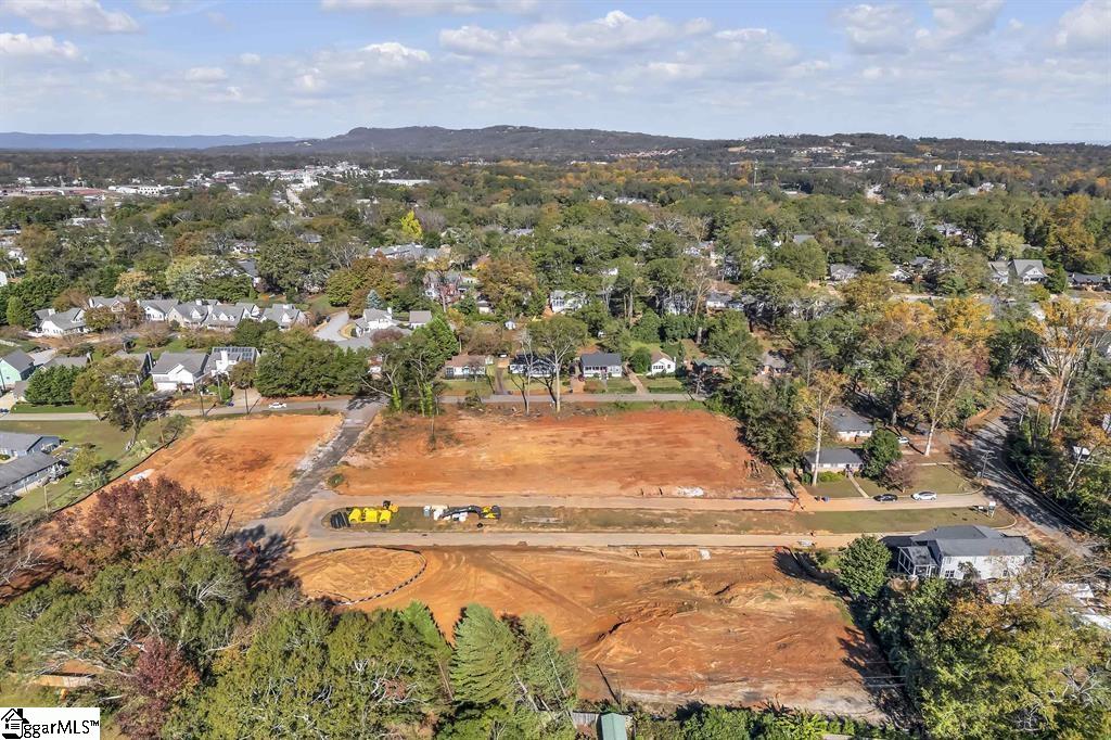 52 McNeil Court Greenville, SC 29609