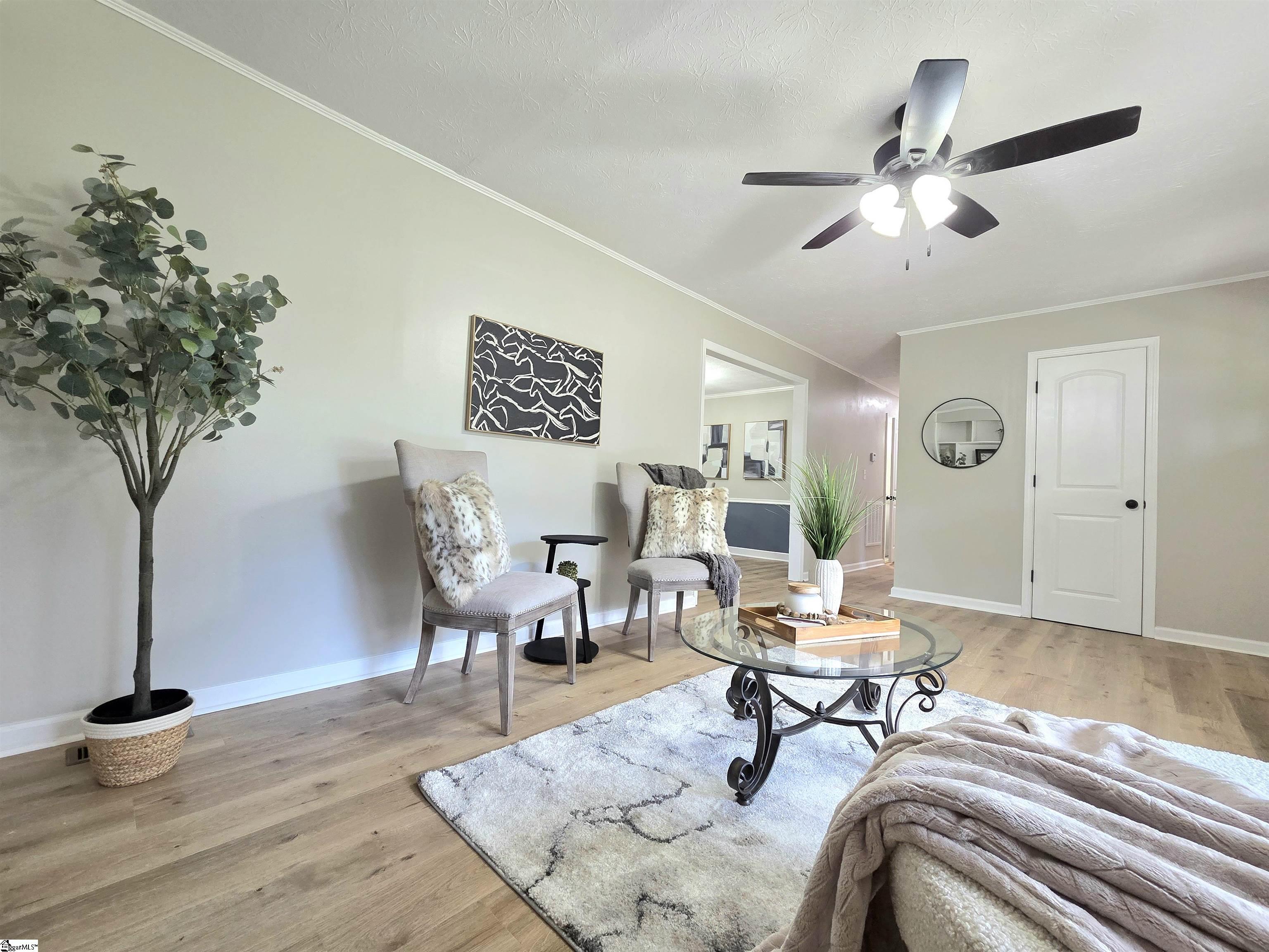 124 Forestdale Drive Taylors, SC 29687