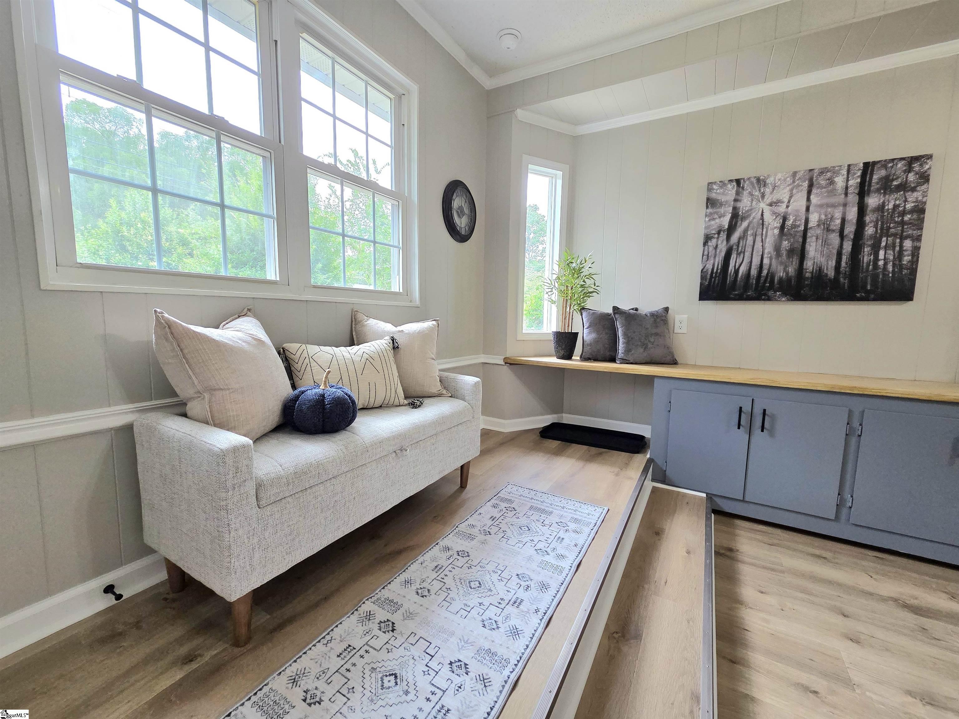 124 Forestdale Drive Taylors, SC 29687