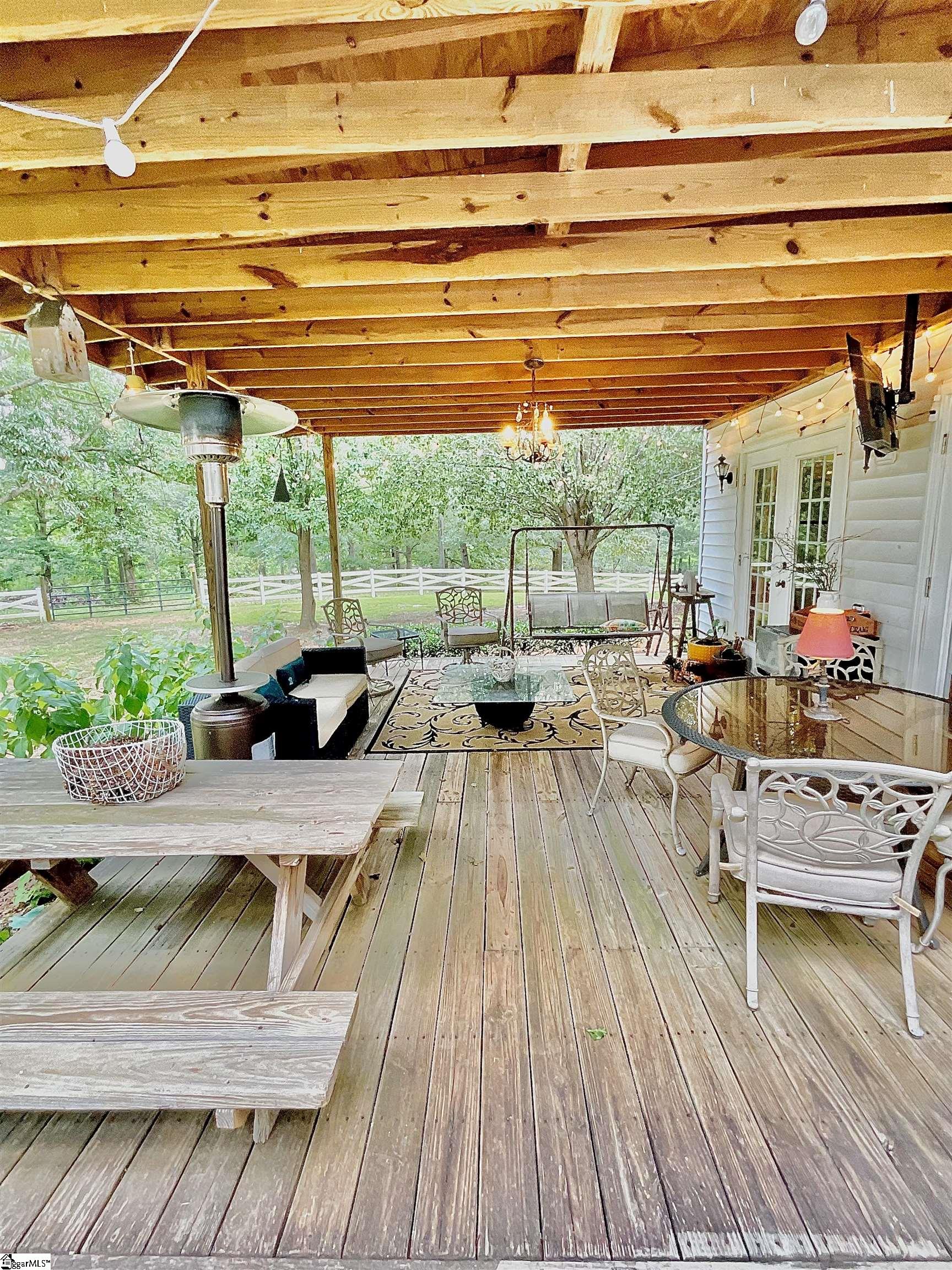 390 Blakely Avenue Piedmont, SC 29673-9309