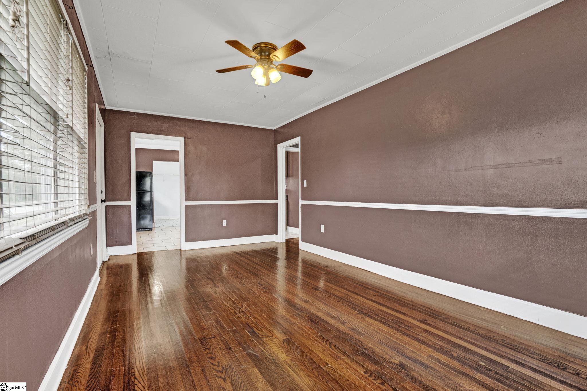 300 N Adair Street Clinton, SC 29325