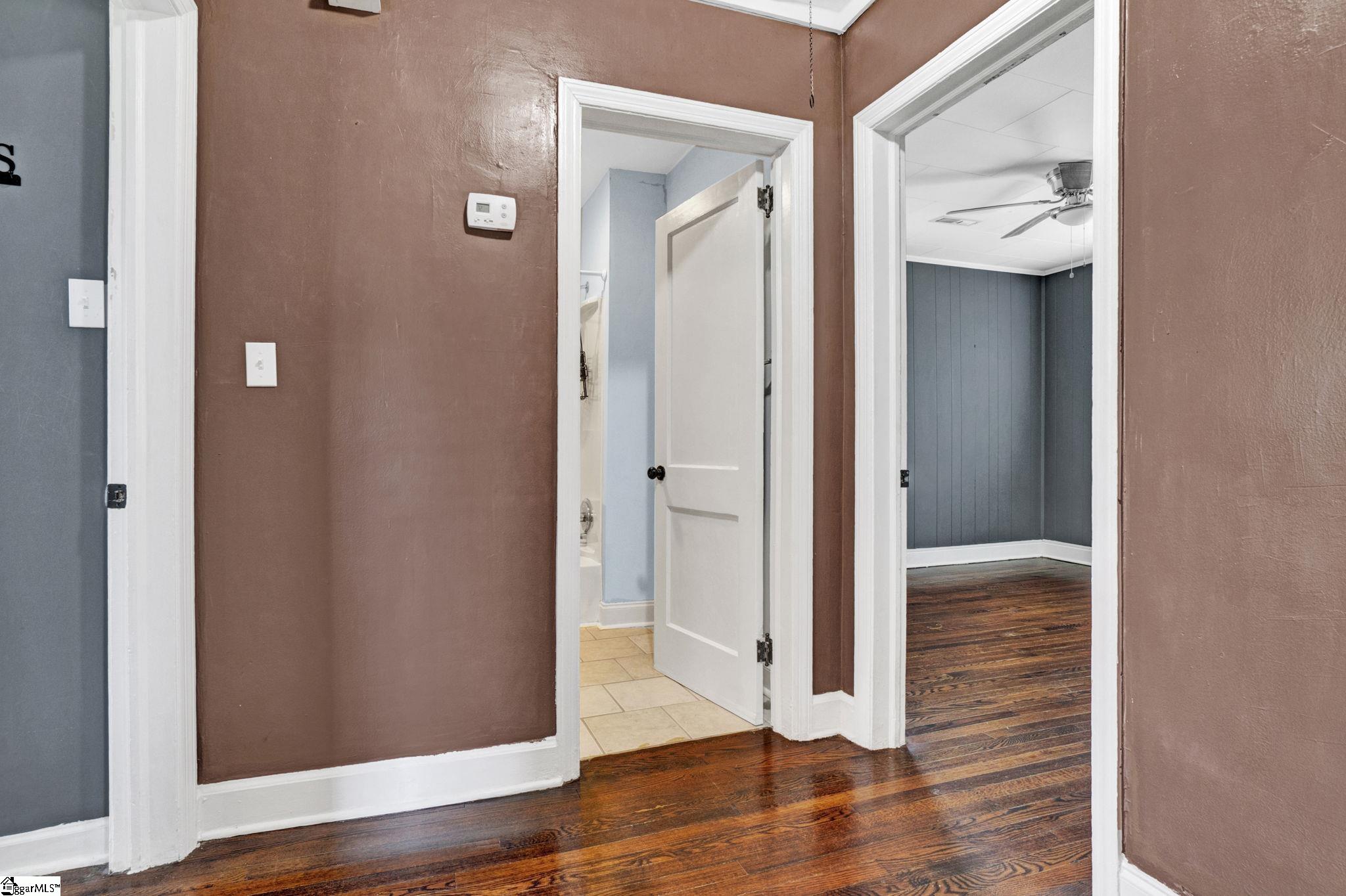 300 N Adair Street Clinton, SC 29325