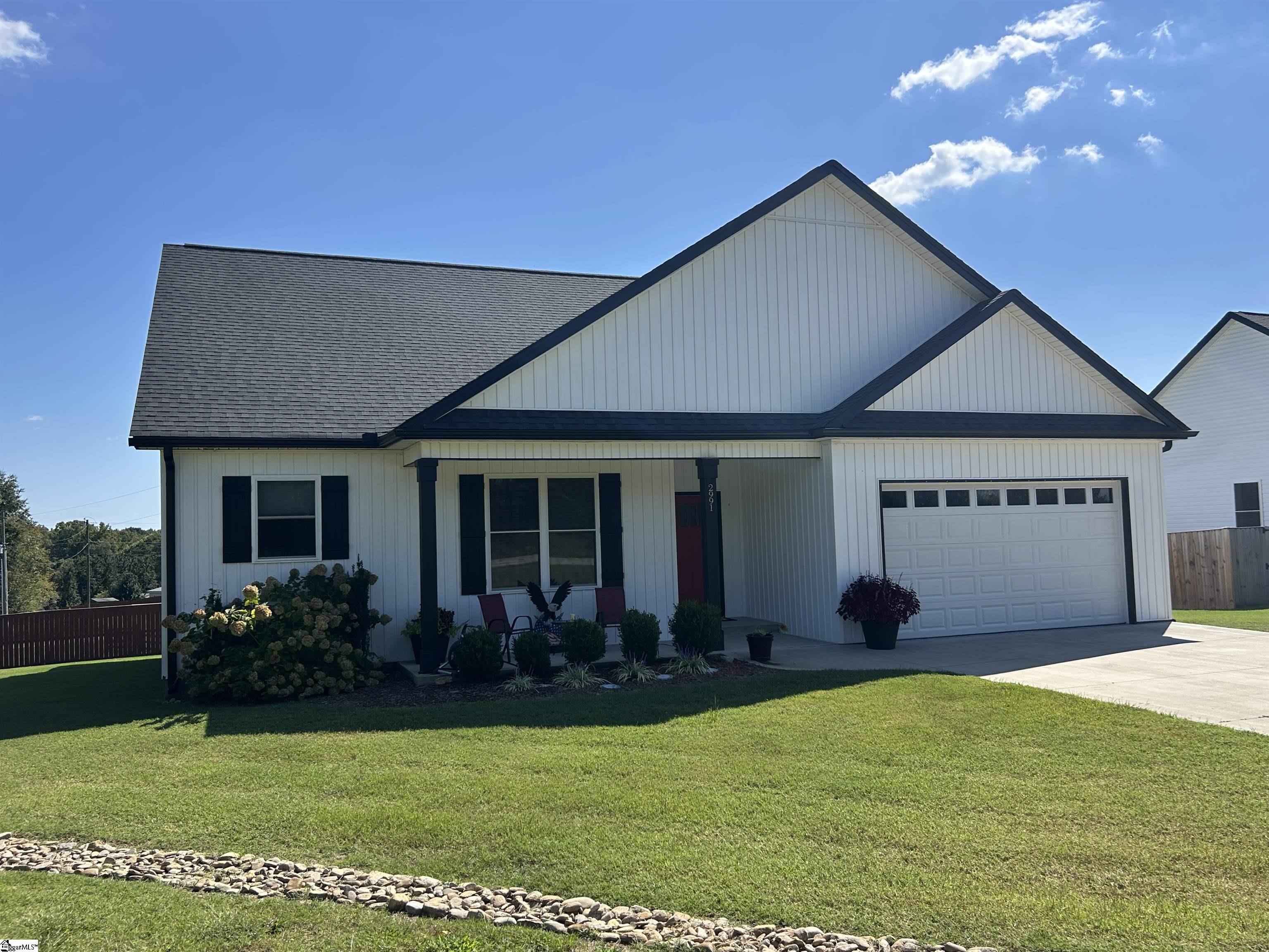 2991 Hwy 417 Woodruff, SC 29388