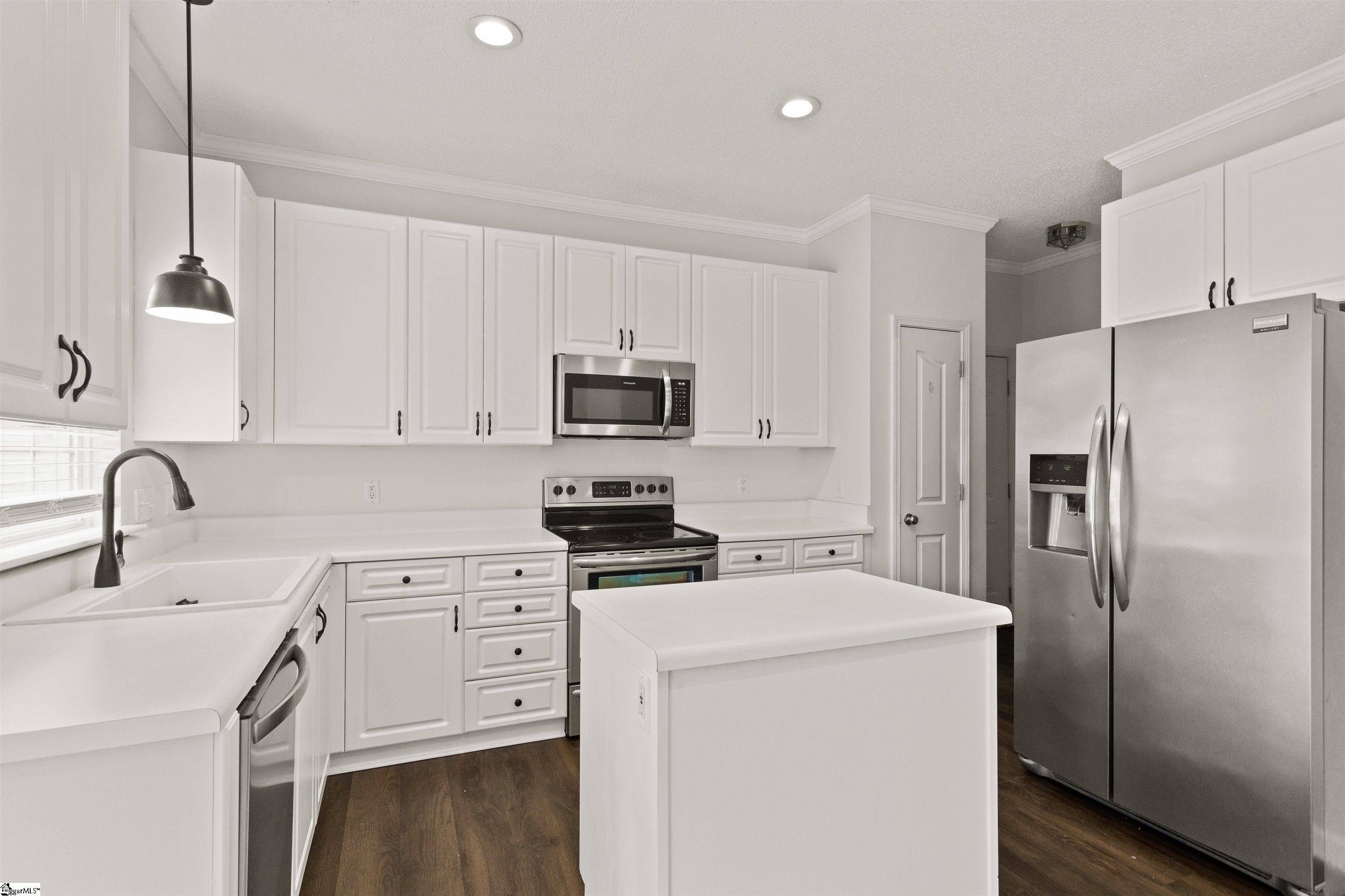 1 Glencove Court Simpsonville, SC 29681