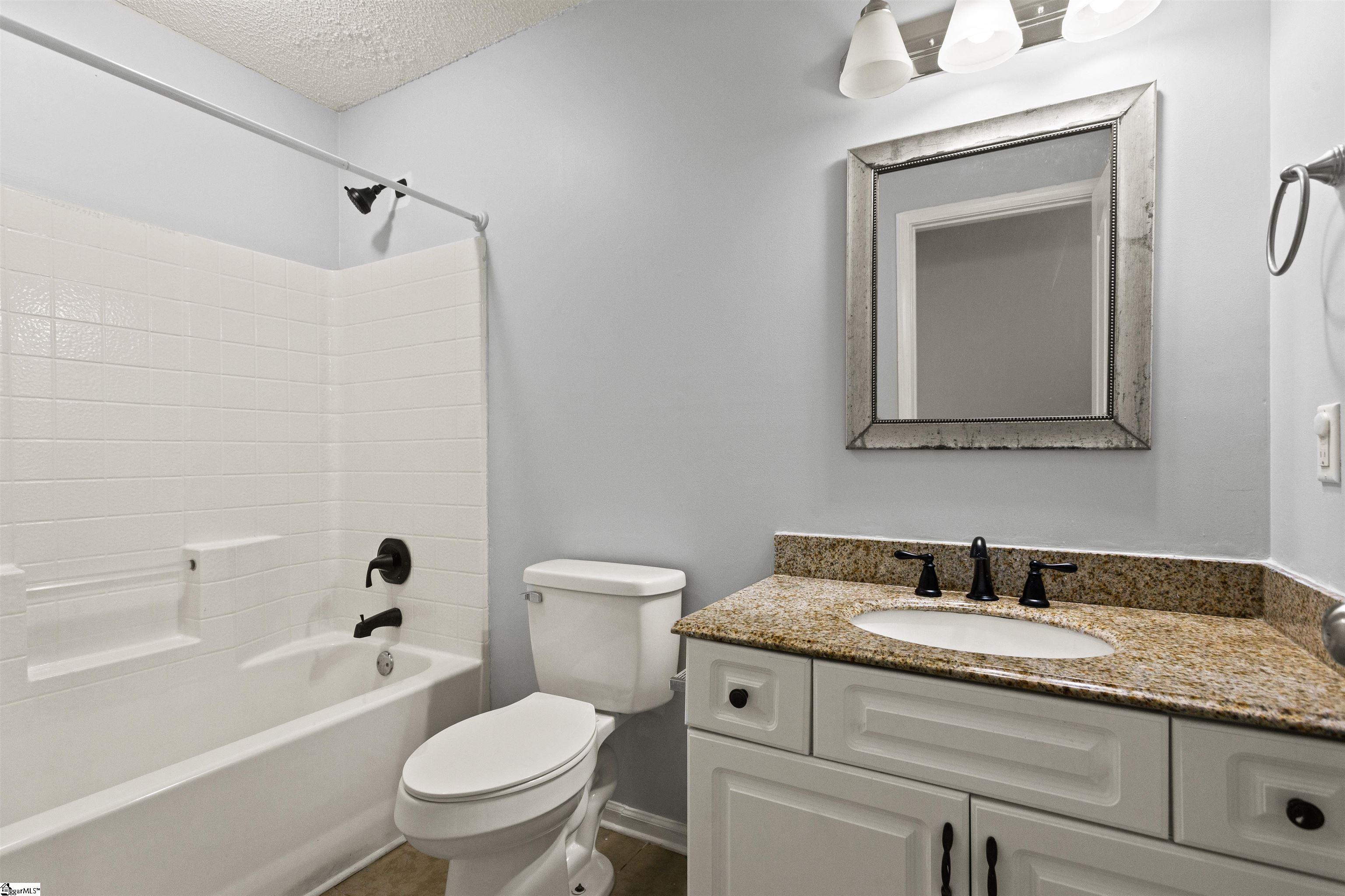 1 Glencove Court Simpsonville, SC 29681
