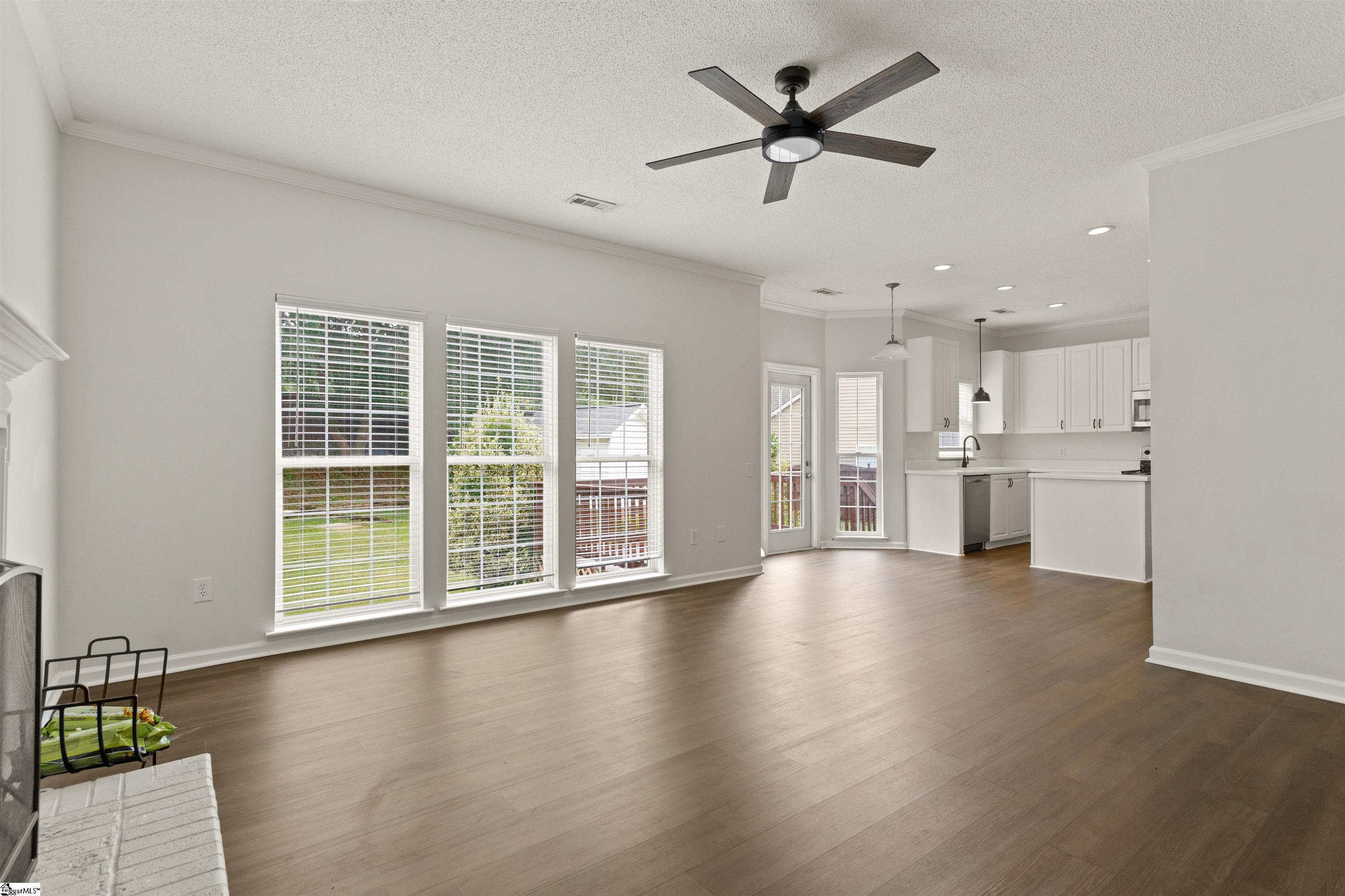1 Glencove Court Simpsonville, SC 29681