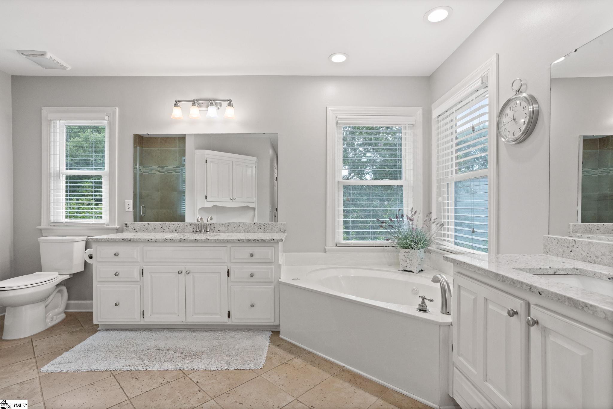 104 Gilderview Drive Simpsonville, SC 29681