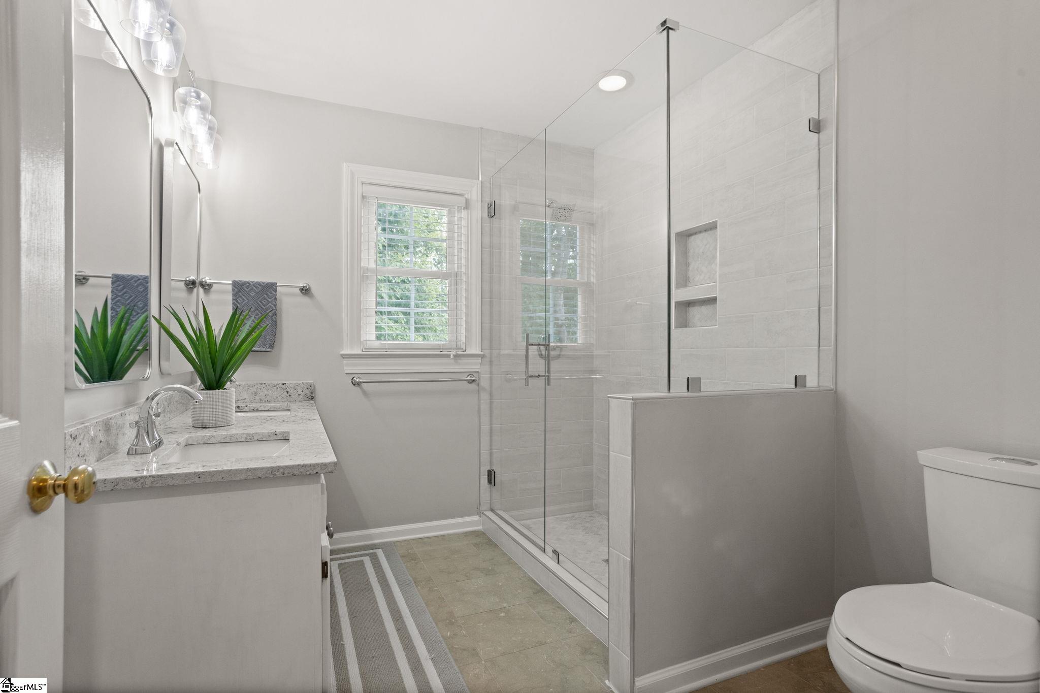 104 Gilderview Drive Simpsonville, SC 29681