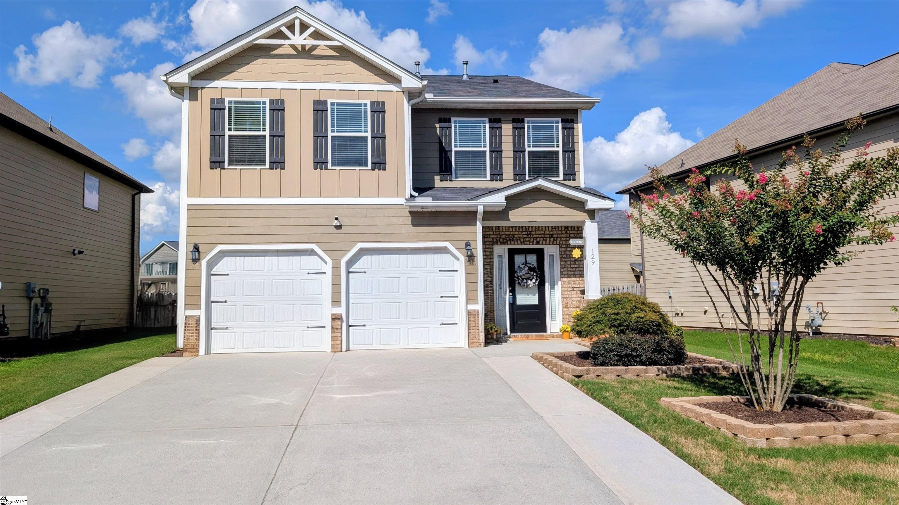 129 Deer Drive Greenville, SC 29611