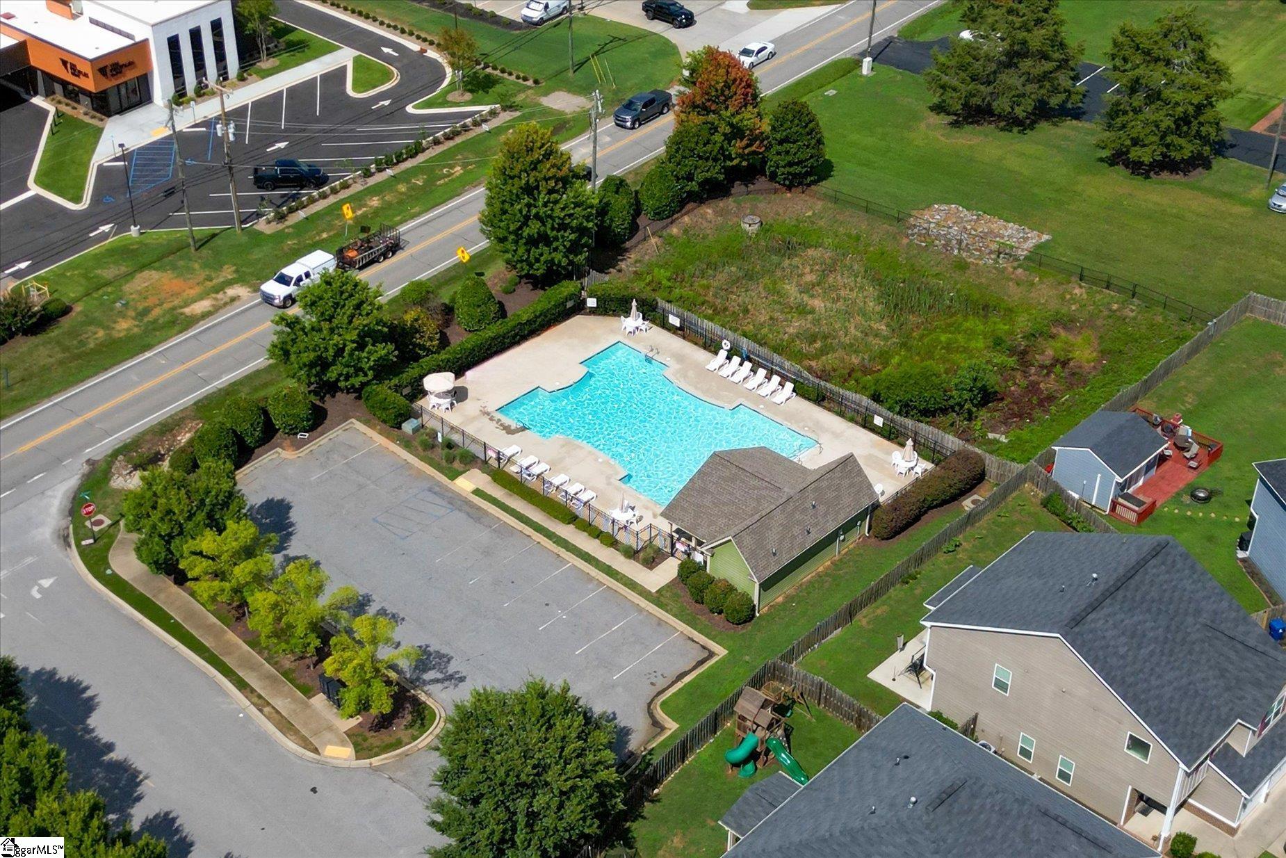 129 Deer Drive Greenville, SC 29611