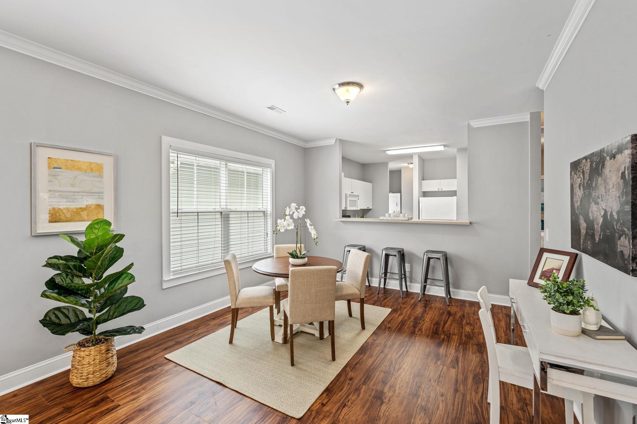 10B Oakhurst Avenue Greenville, SC 29609