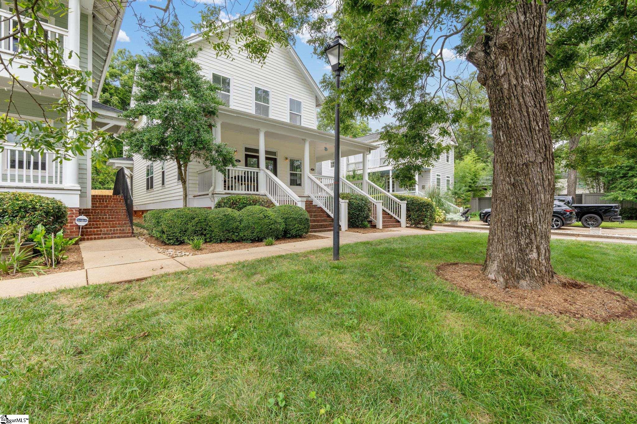 10B Oakhurst Avenue Greenville, SC 29609