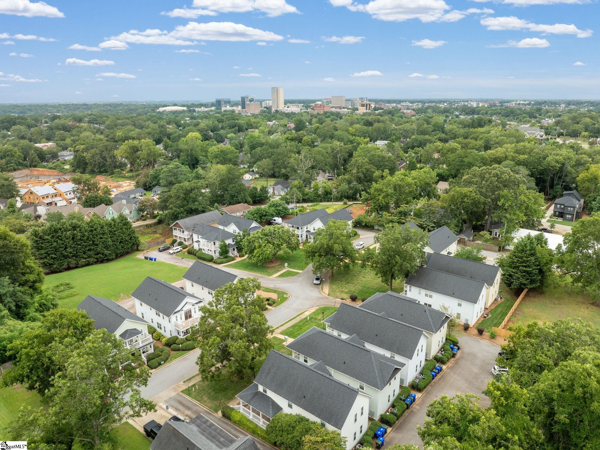 10B Oakhurst Avenue Greenville, SC 29609