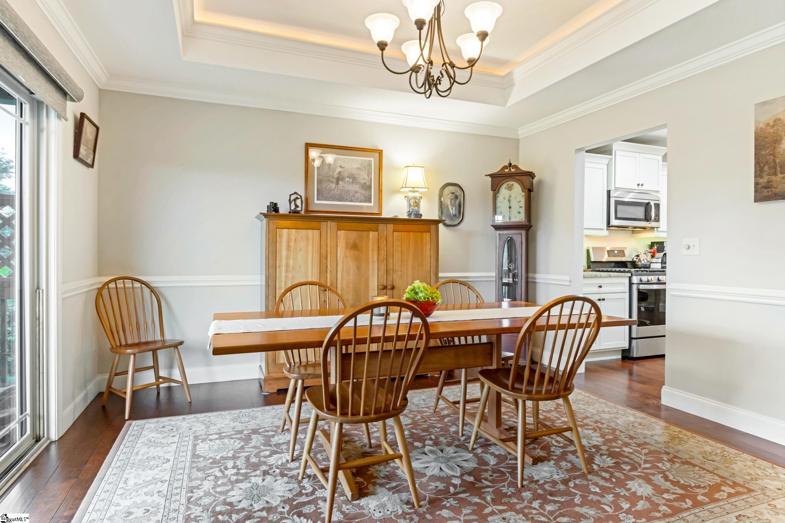 60 W Lakeview Drive Duncan, SC 29334-8201