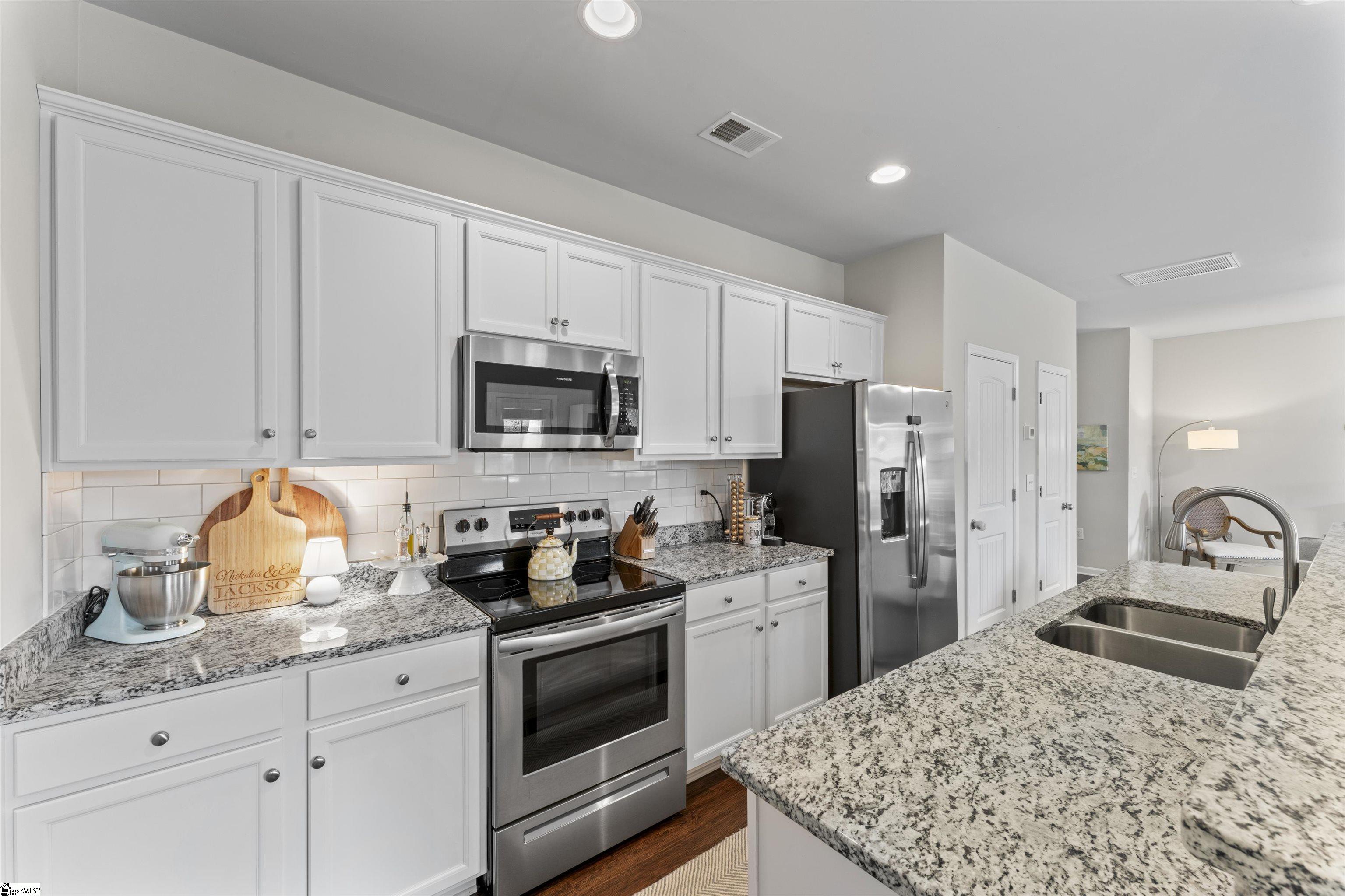 207 Ashwood Lane Anderson, SC 29625