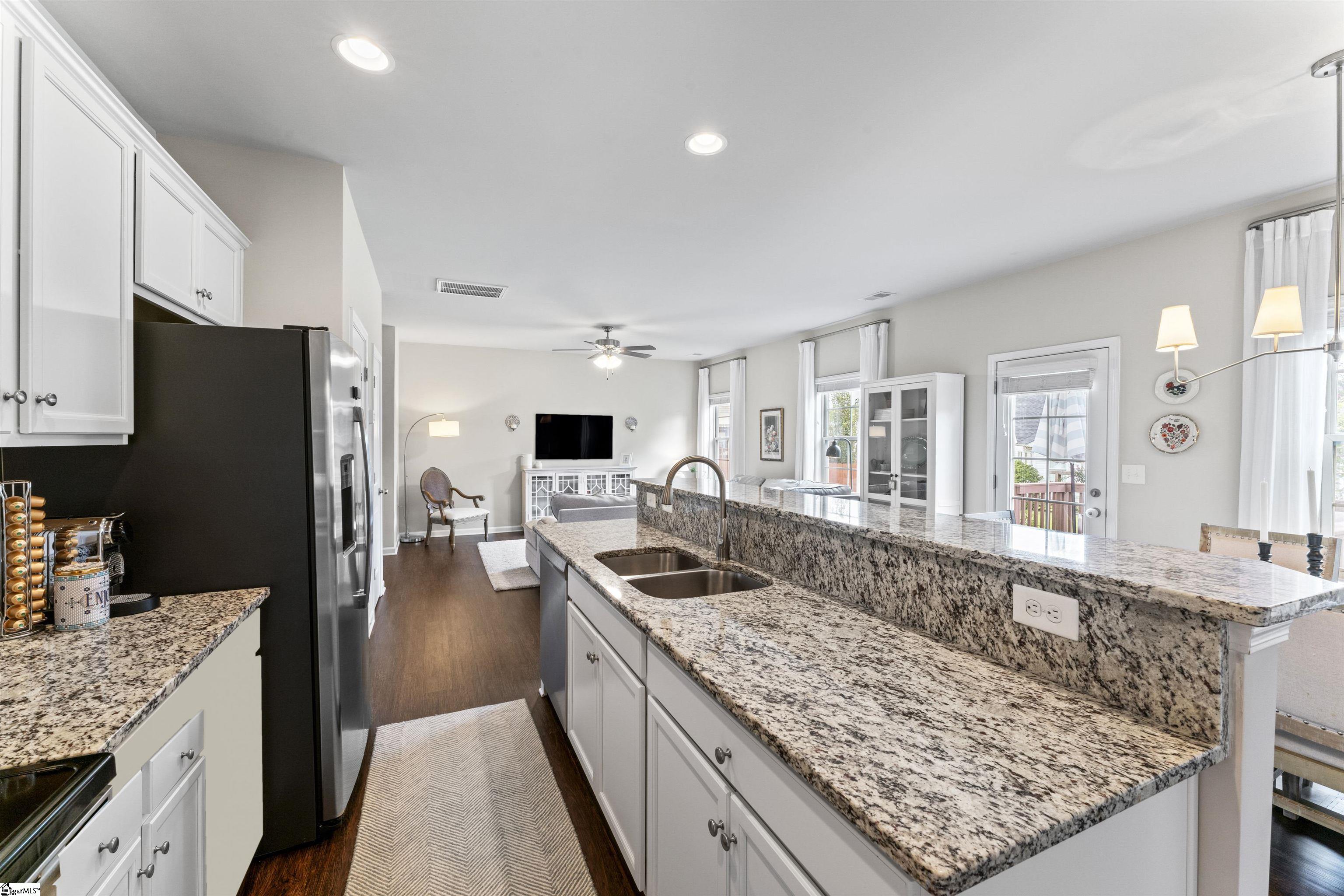 207 Ashwood Lane Anderson, SC 29625