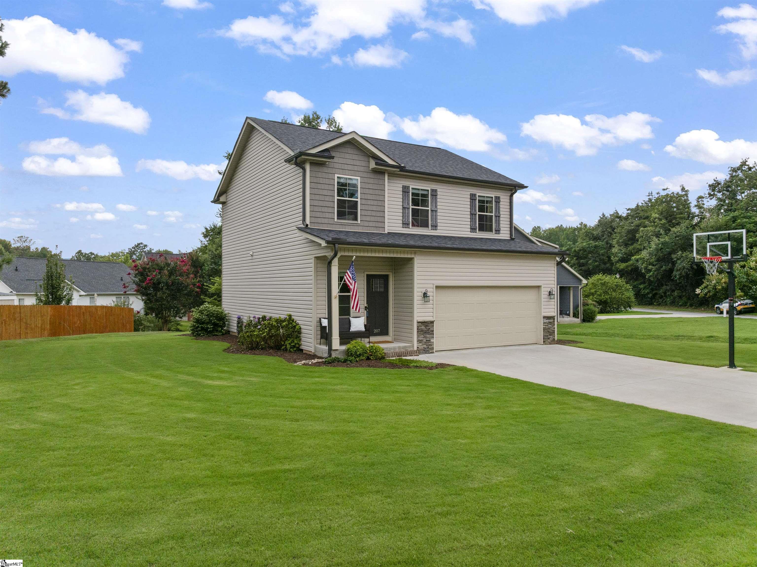 207 Ashwood Lane Anderson, SC 29625