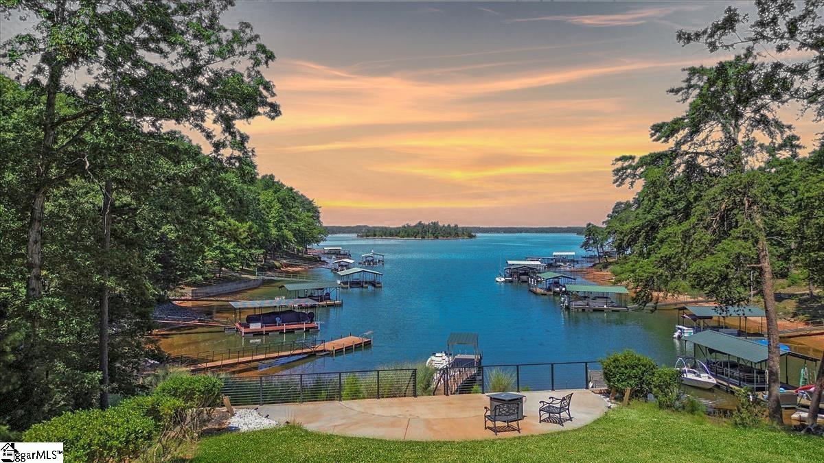 Homes for sale in Anderson, SC | 1107 Sunset Ln, Anderson, SC 29626 | MLS# 1565824