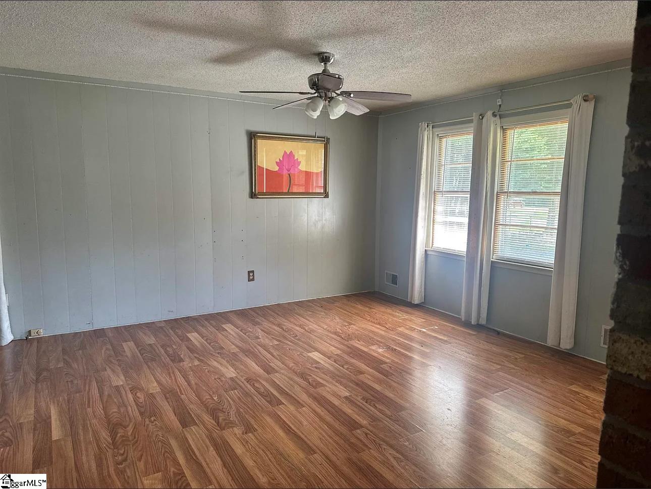 6314 Carmel Drive Spartanburg, SC 29303