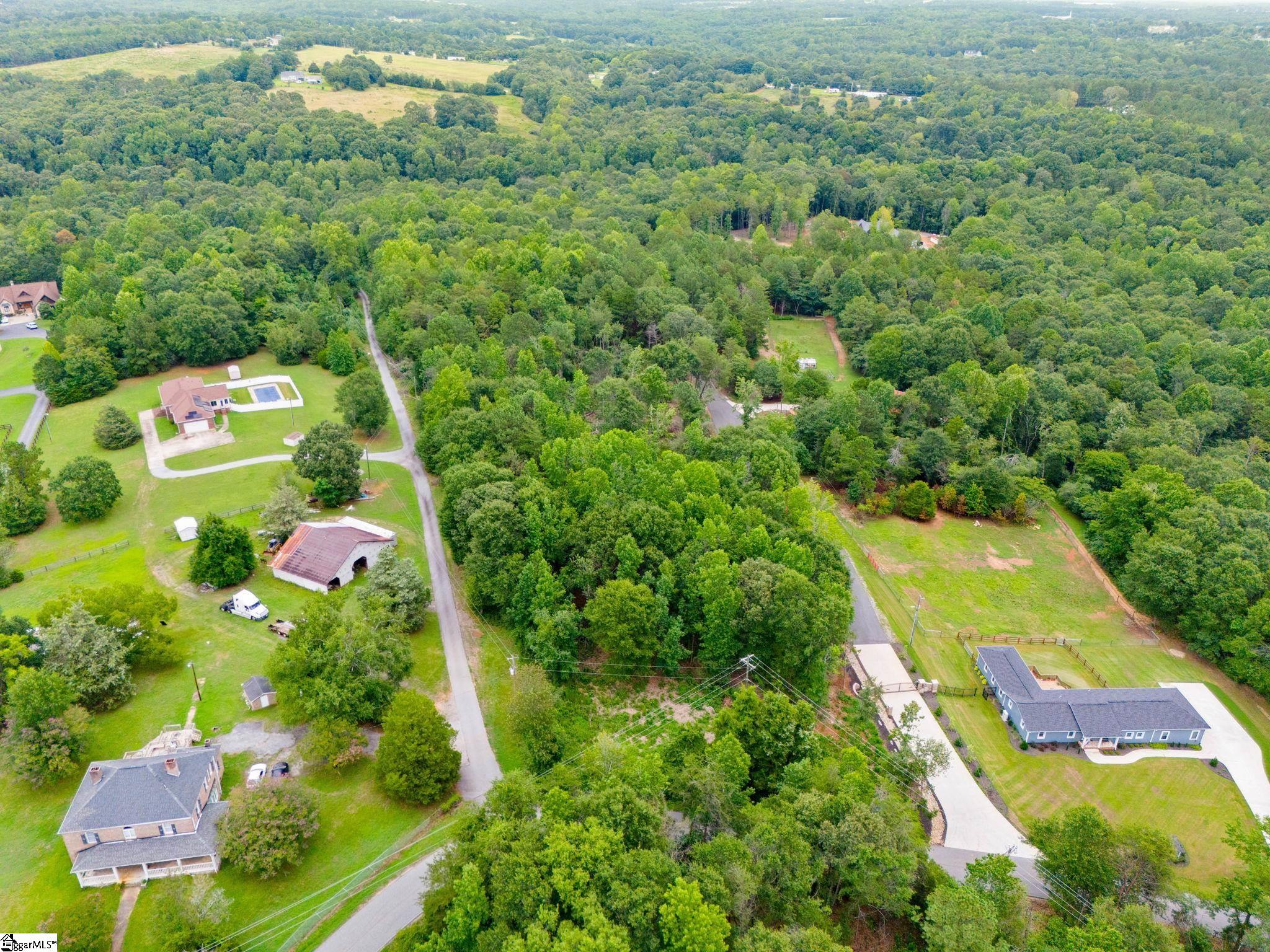 0000 Circle Road Greer, SC 29651