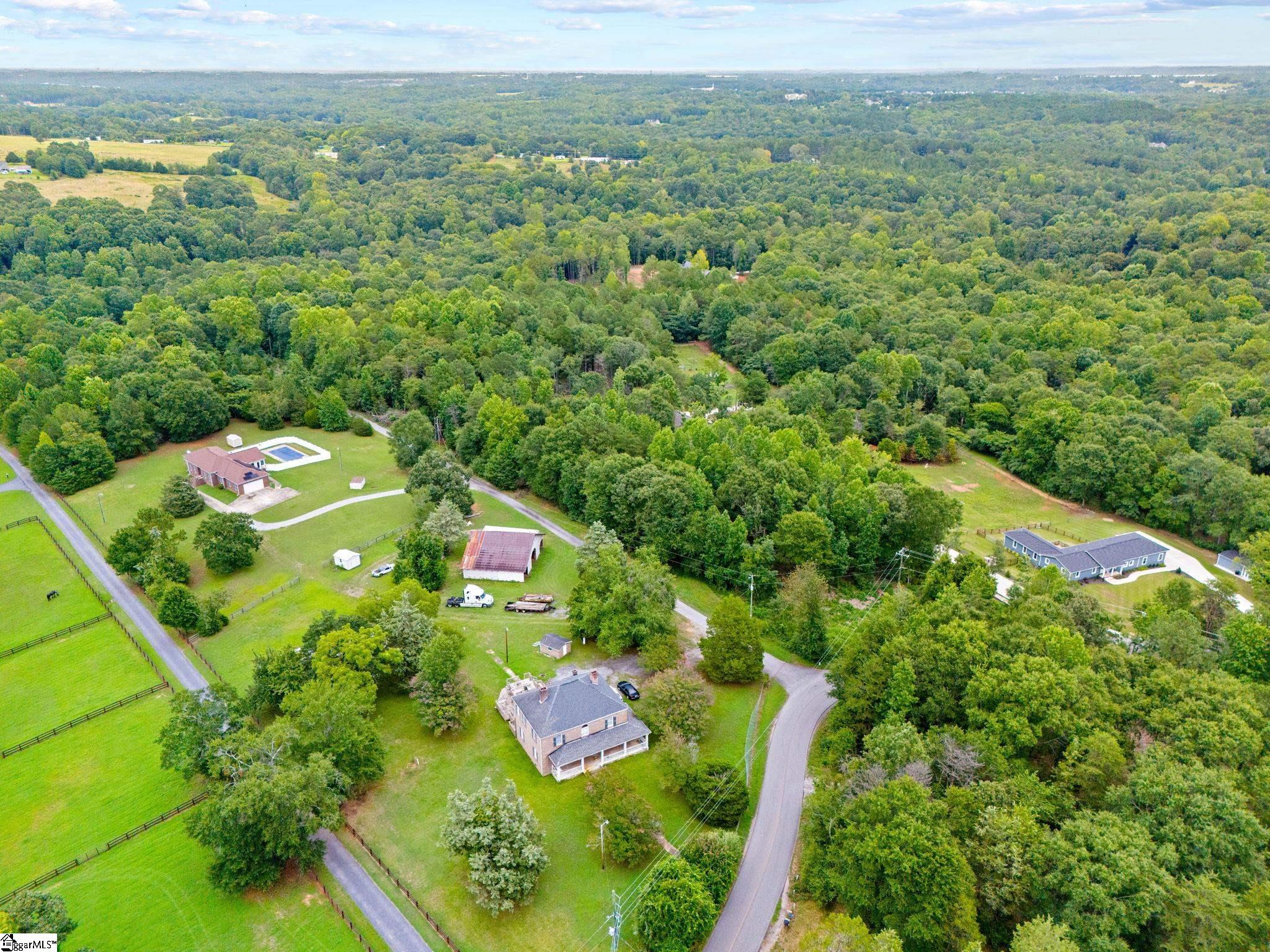 0000 Circle Road Greer, SC 29651