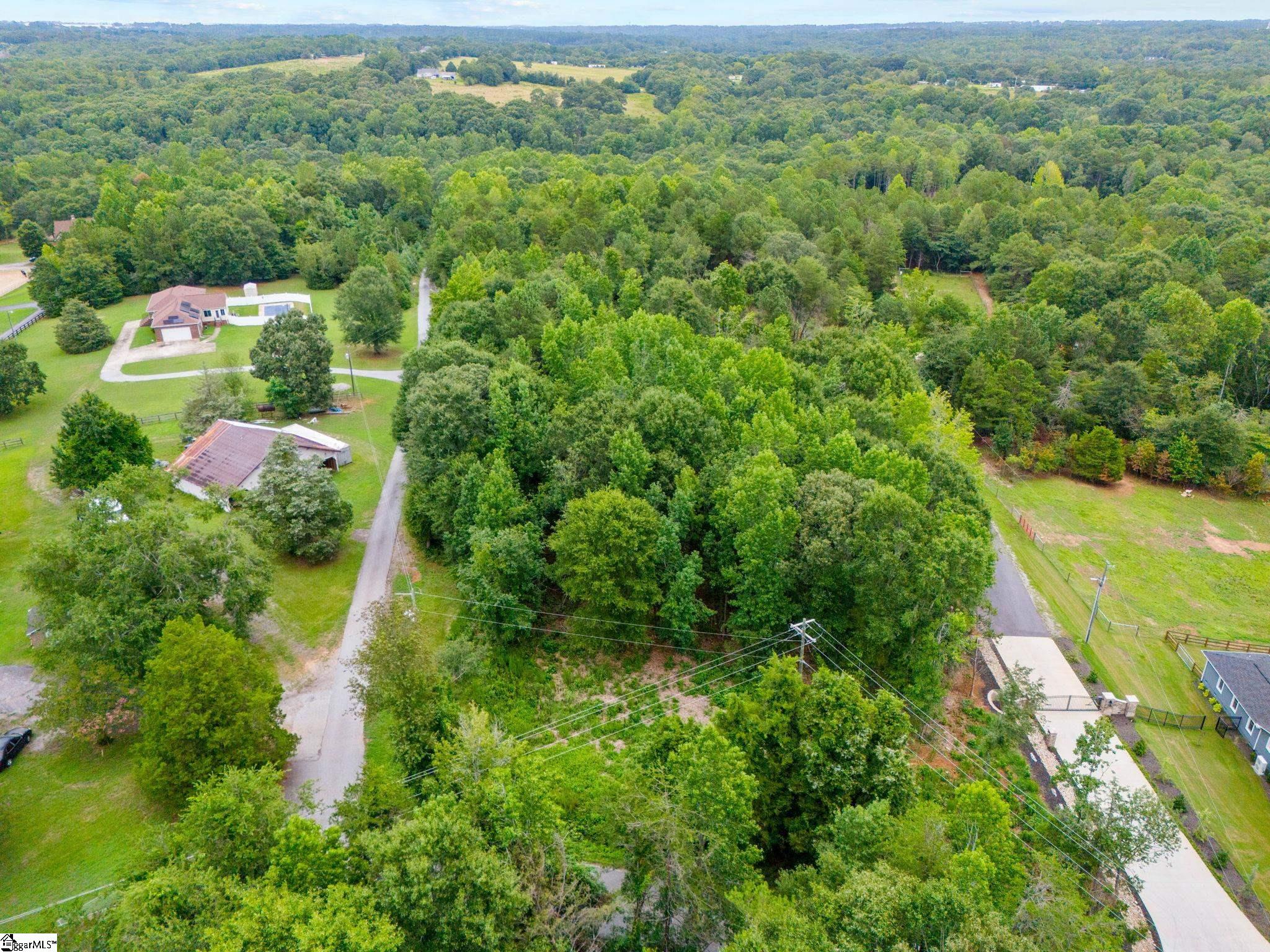 0000 Circle Road Greer, SC 29651