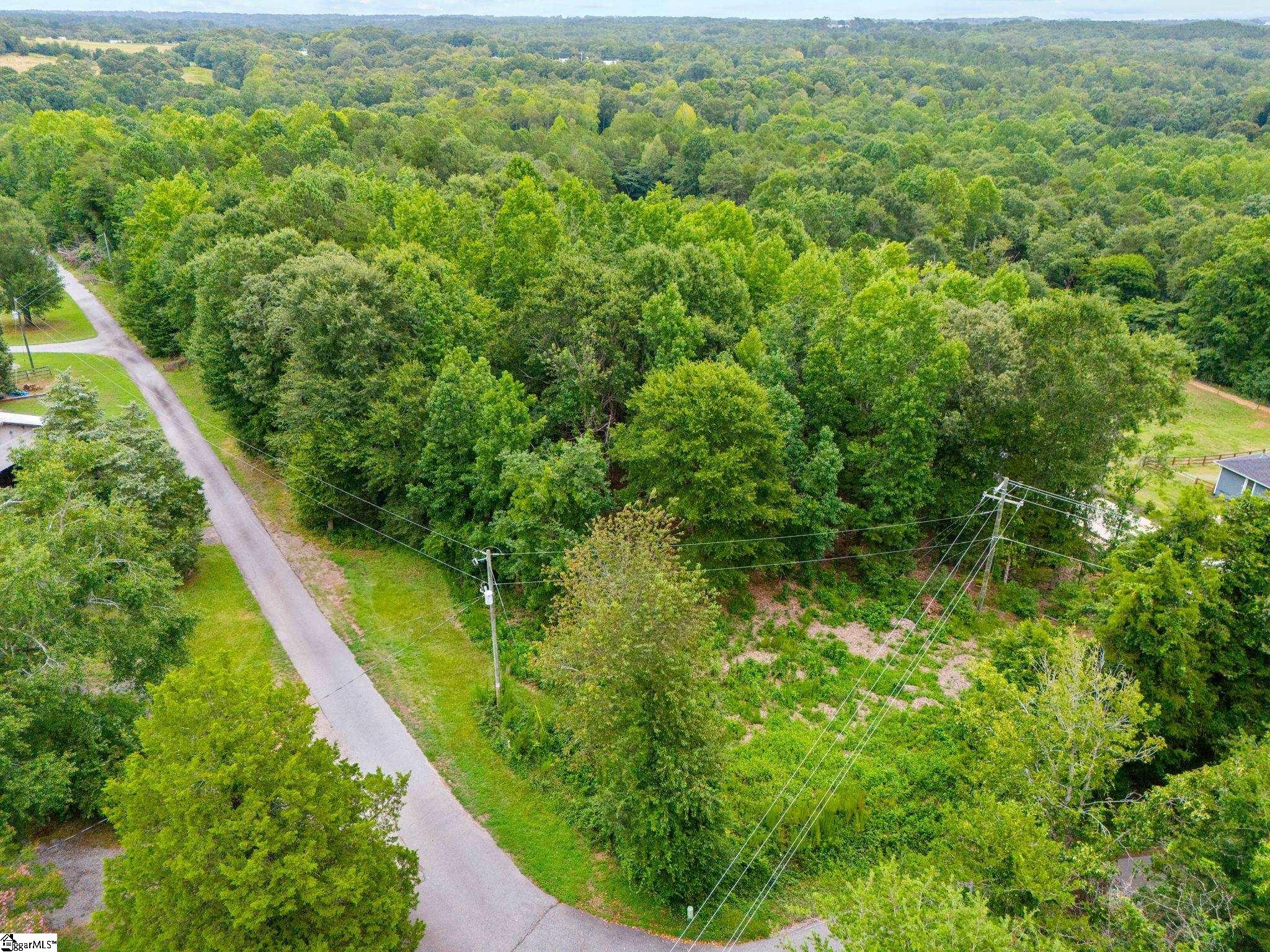 0000 Circle Road Greer, SC 29651