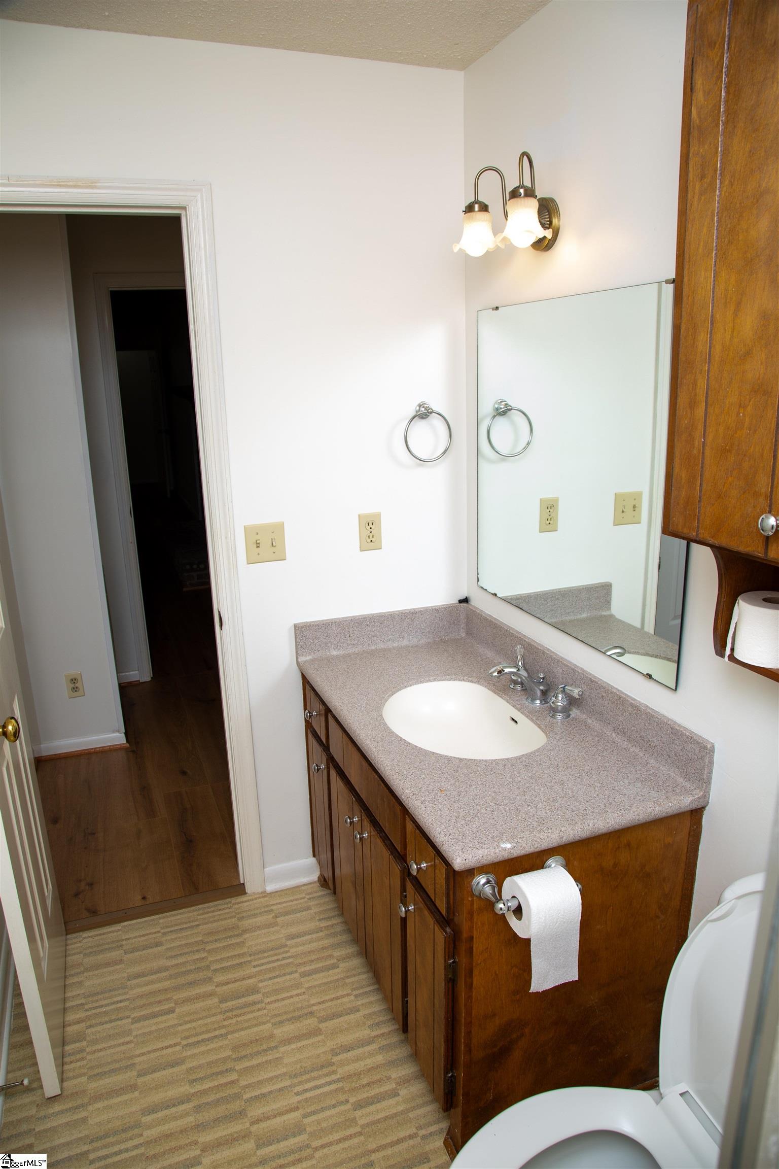 111 Castleford Road Moore, SC 29369