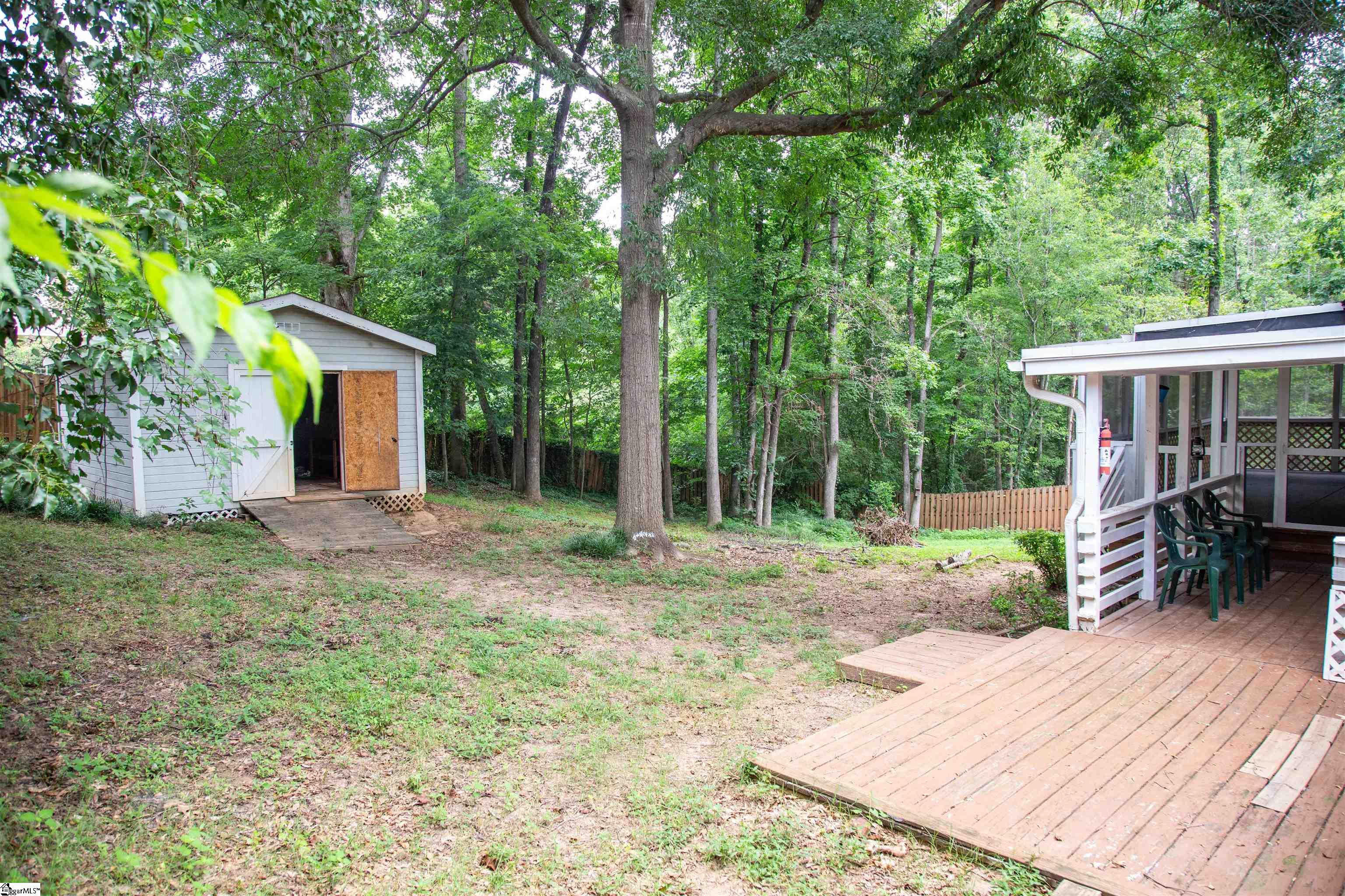 111 Castleford Road Moore, SC 29369